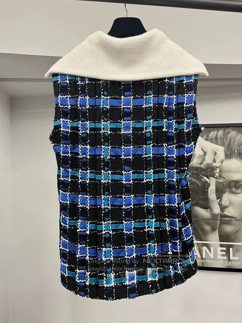 Chanel Chanel Black Blue Plaid Tweed Vest. Size US M / EU 48-50 / 2 - 3 Thumbnail