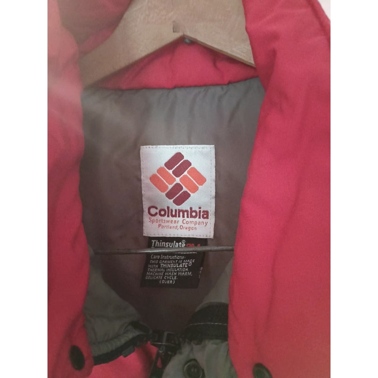 Vintage VINTAGE Columbia Thinsulate Vest Men L Red Insulated Puffer Jacket Nylon, Utility, Columbia Insulate, Old Tag Size US L / EU 52-54 / 3 - 2 Thumbnail
