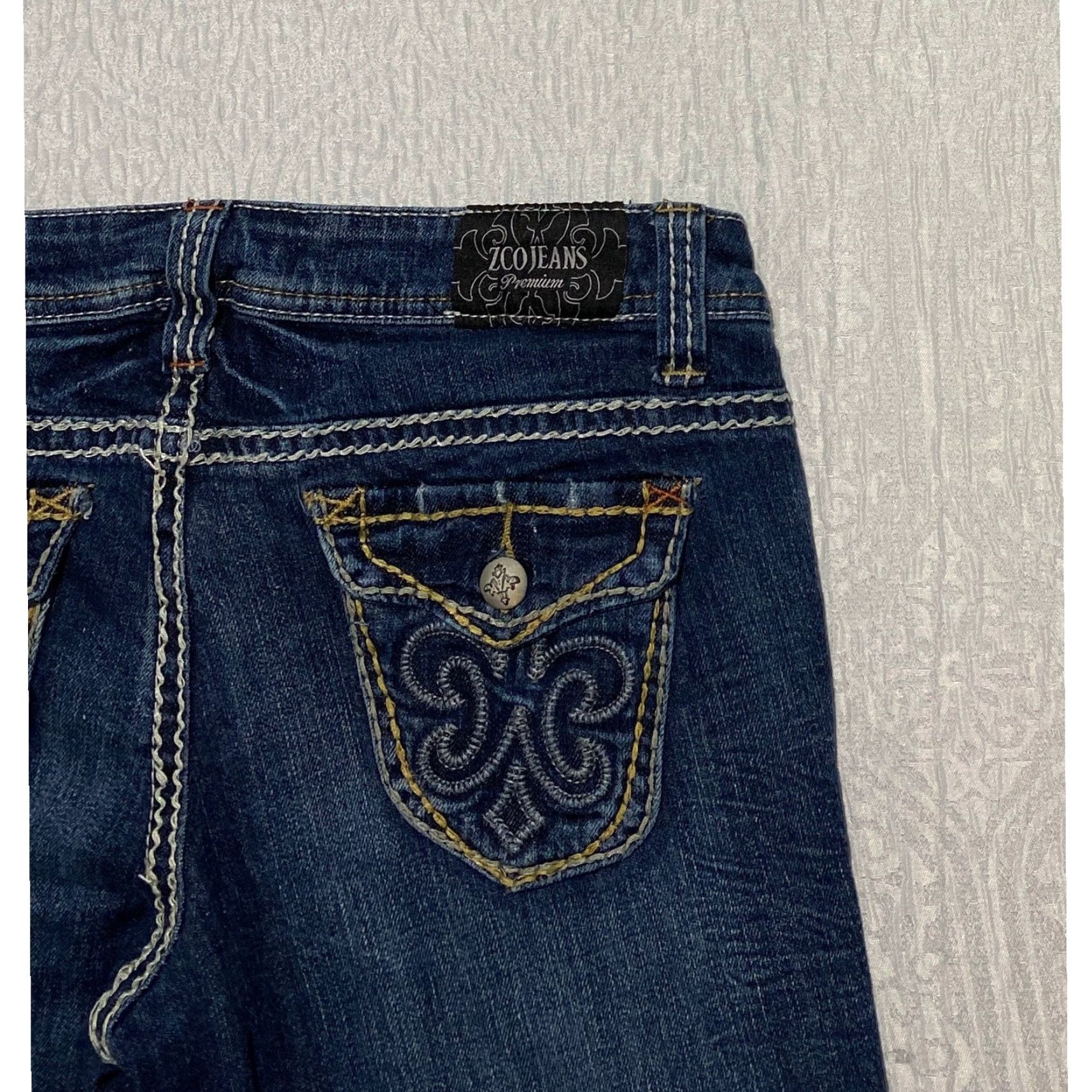 Vintage ZCO Jeans Premium Blue Bootcut Jeans Distressed Embellished 5-Pocket Design Low Rise Size 5 Womens Jeans Size 27" / US 4 / IT 40 - 2 Thumbnail