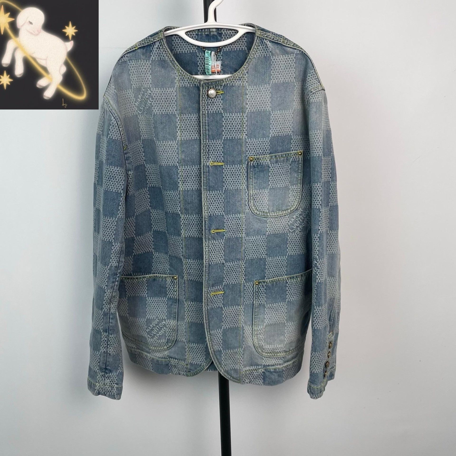 Louis Vuitton Louis Vuitton Jacket 25 Women Size XS / US 0-2 / IT 36-38 - 1 Thumbnail