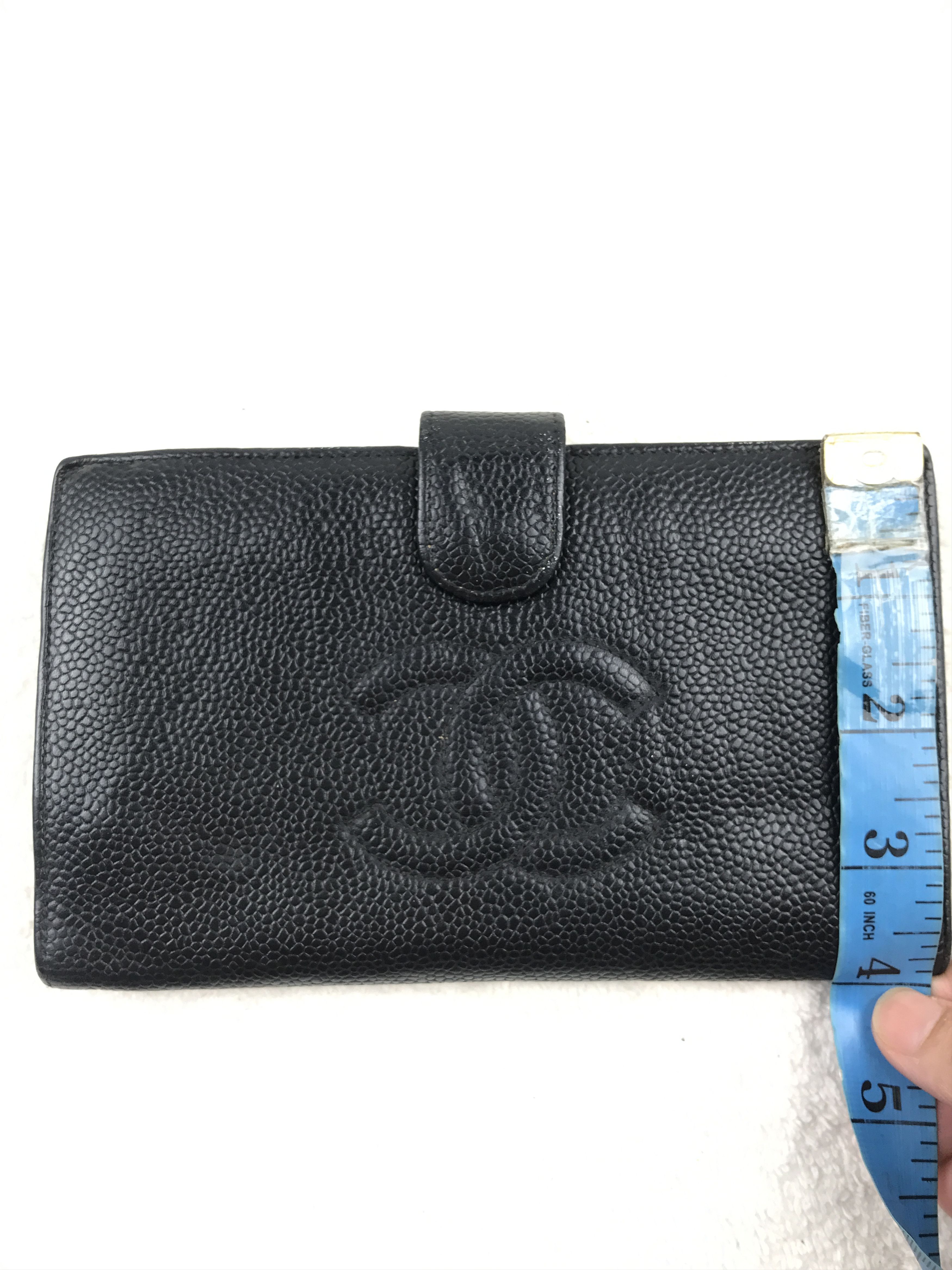 Chanel × Vintage Vintage Chanel Black Caviar CC Logo Bifold Wallet Size ONE SIZE - 4 Thumbnail