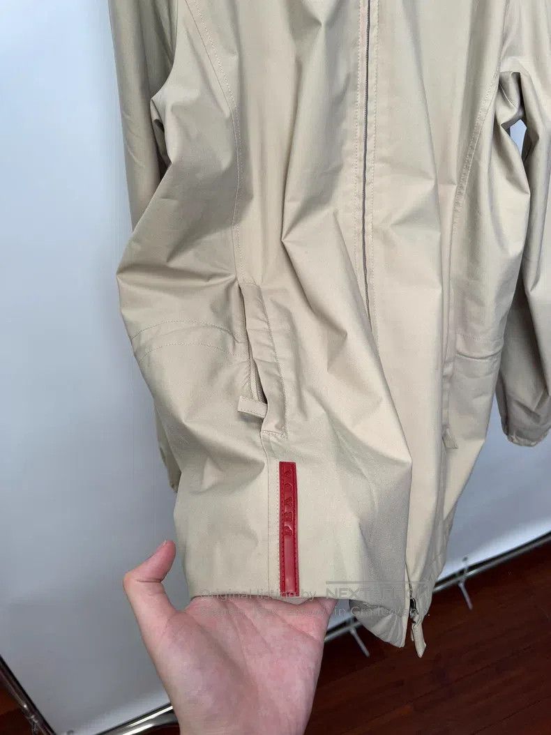 Prada Prada Red Label Removable Hooded Windbreaker Size US M / EU 48-50 / 2 - 3 Thumbnail