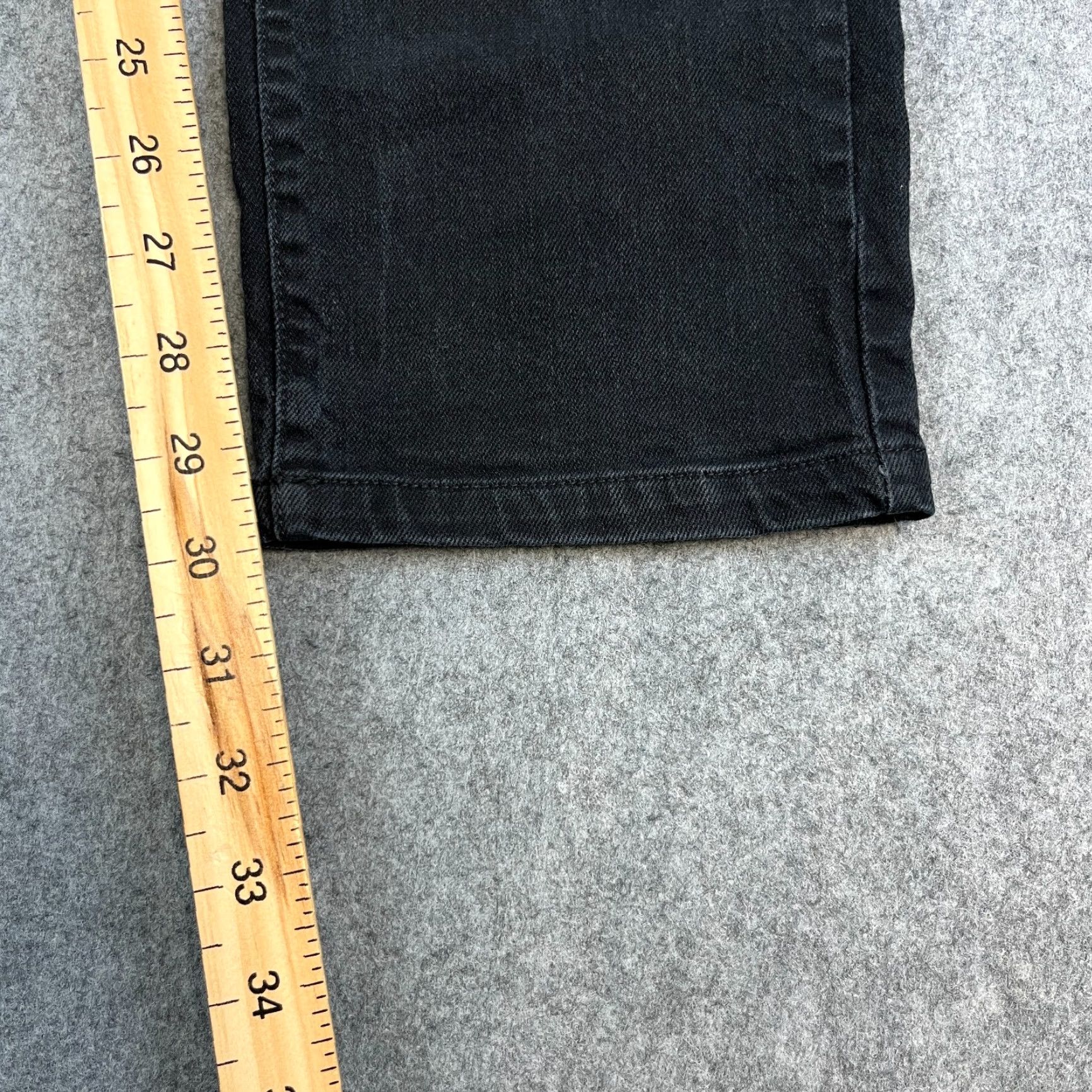 Armani Exchange Armani Exchange Jeans Slim Tapered 32 Dark Wash Black Stretch J13 Mens Denim 5-Pocket Design Slim Fit Size US 32 / EU 48 - 4 Thumbnail