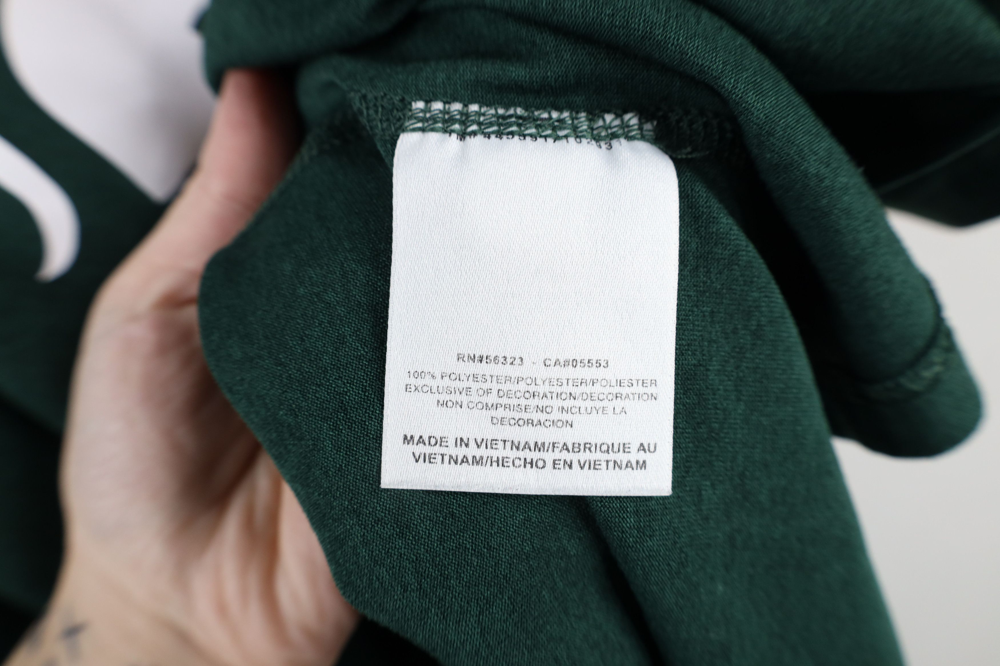 Nike Nike Center Swoosh Michigan State University T-Shirt Green Size US XL / EU 56 / 4 - 7 Thumbnail