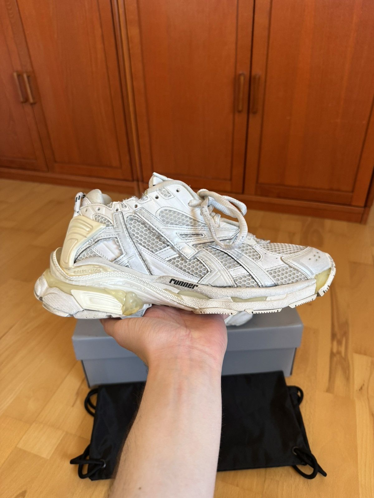 Balenciaga Balenciaga Runner Triple White Made In Italy Size US 8 / EU 41 - 3 Thumbnail