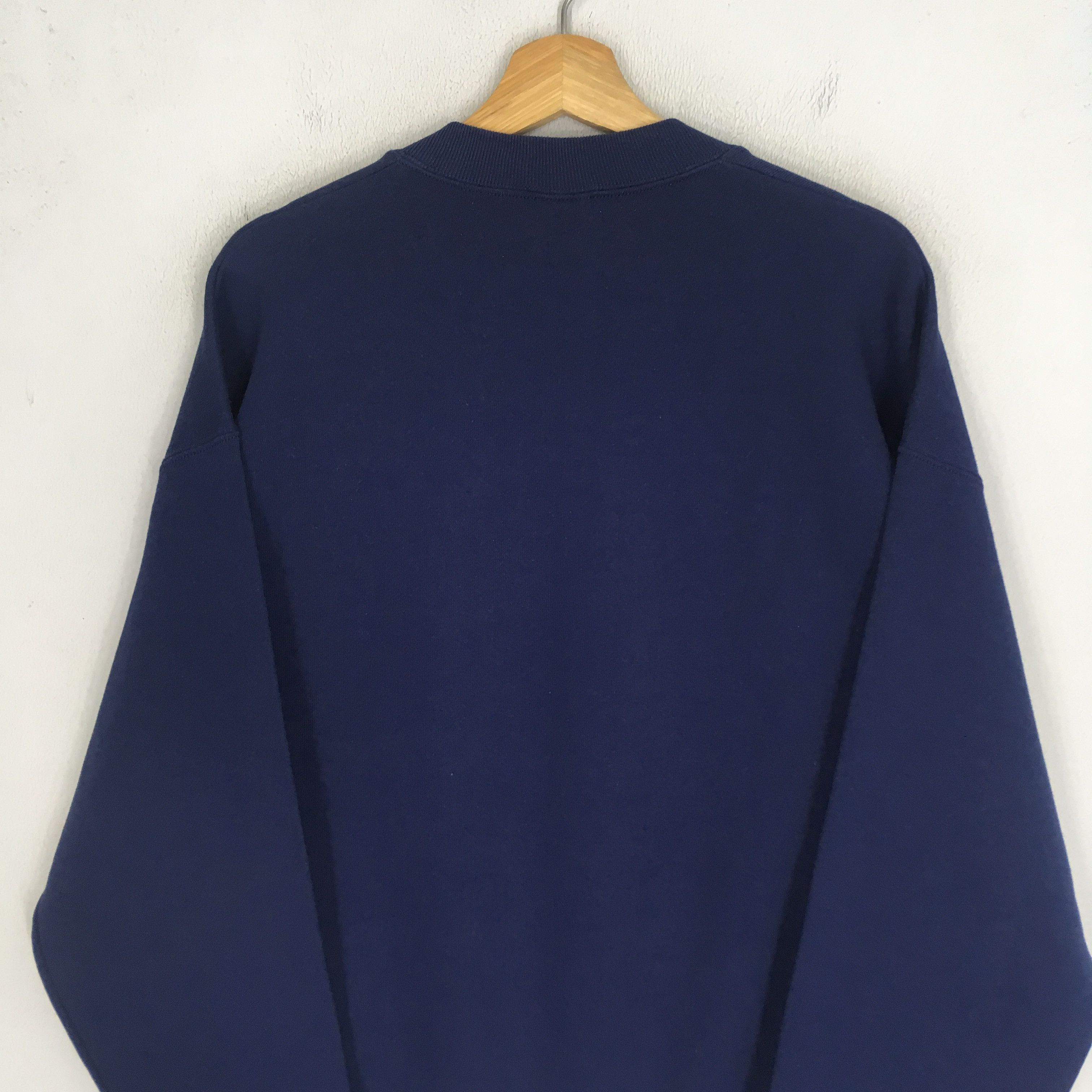 Tommy Bahama Vintage 90's Bahamas Blue Sweatshirt Large- 408 Size US L / EU 52-54 / 3 - 8 Thumbnail