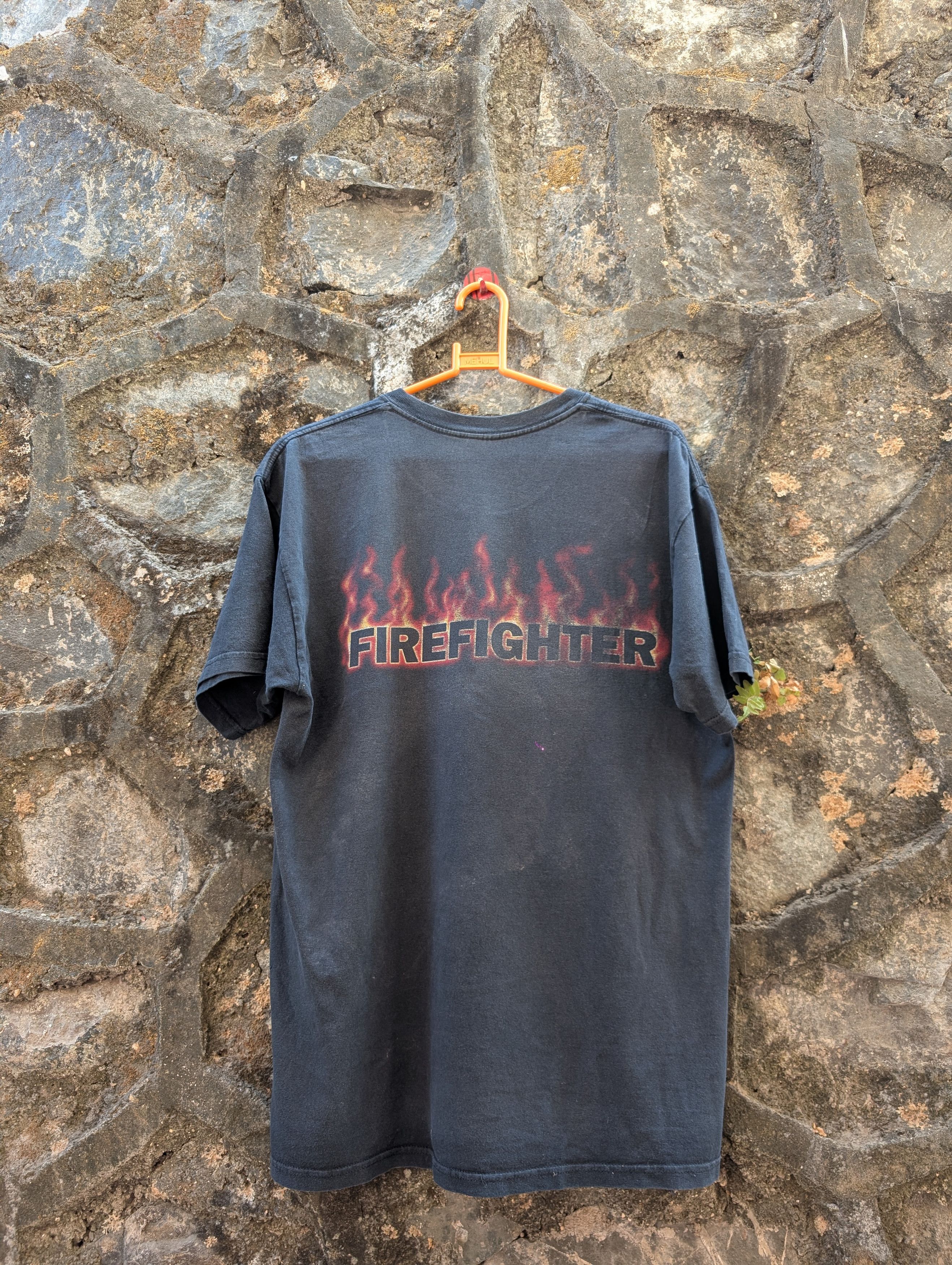 Vintage Thrashed Faded Vintage Y2K Fire Fighter Flames Tee Size US L / EU 52-54 / 3 - 2 Thumbnail
