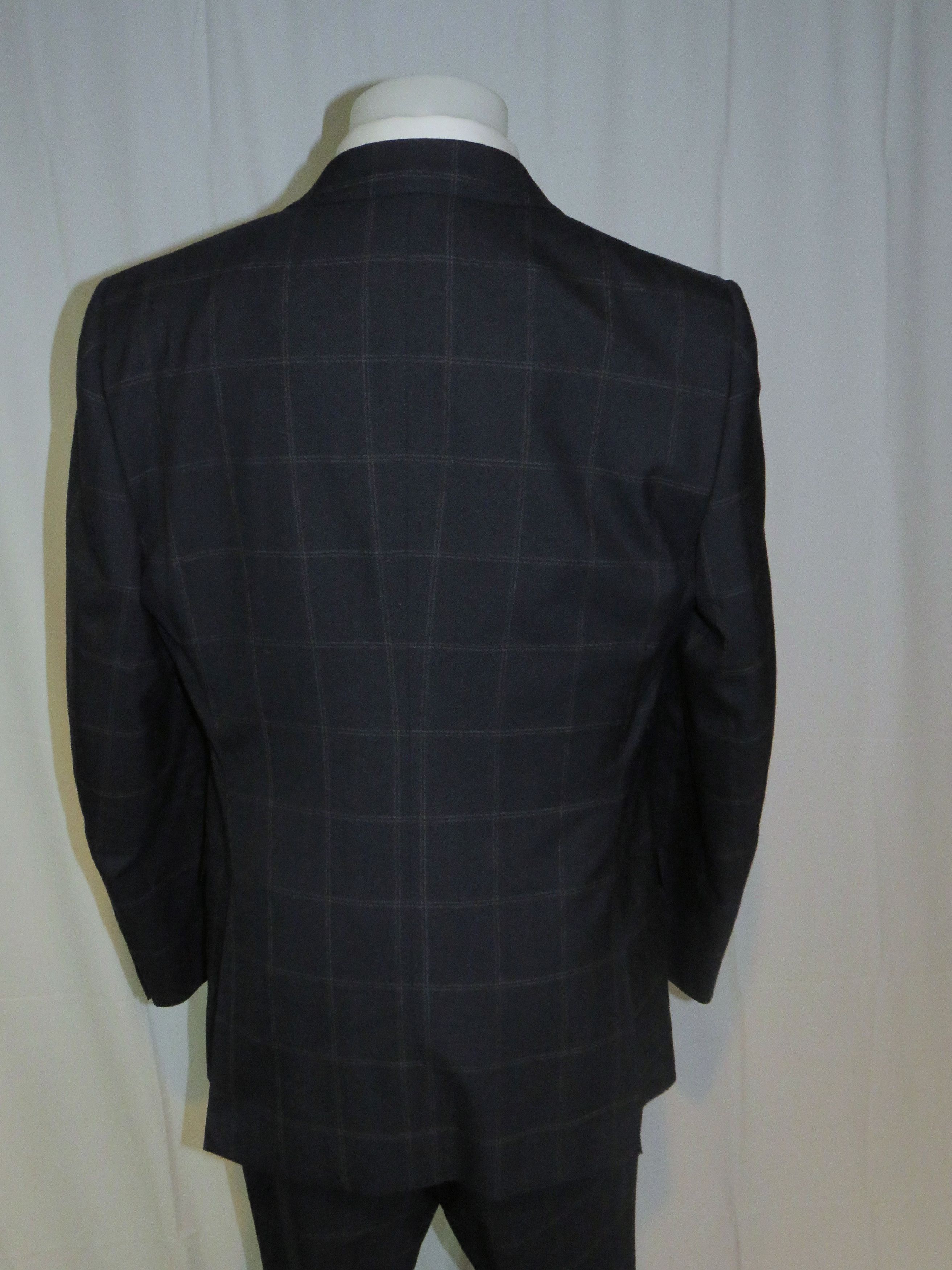 Tom Ford O'Connor Current Navy Windowpane Two Button Suit 46R Size 46R - 10 Thumbnail