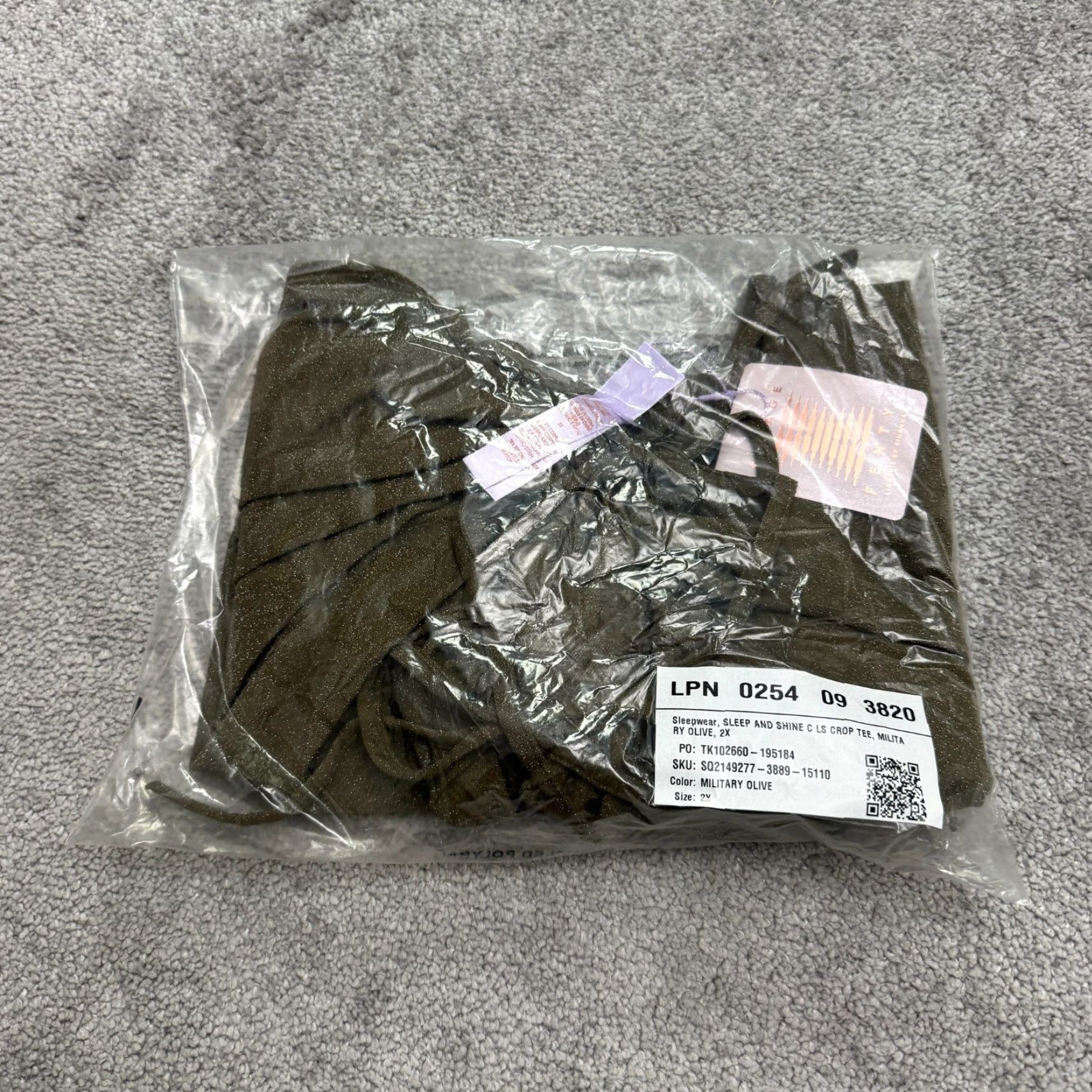 Olive Savage x Fenty Rihanna Sleep & Shine Crop Tee - Women's Shirt - 2X - Olive Green Metallic NWT - Clubwear, Date Night, Party - Plus Size Size XXL / US 16-18 / IT 52-54 - 4 Thumbnail