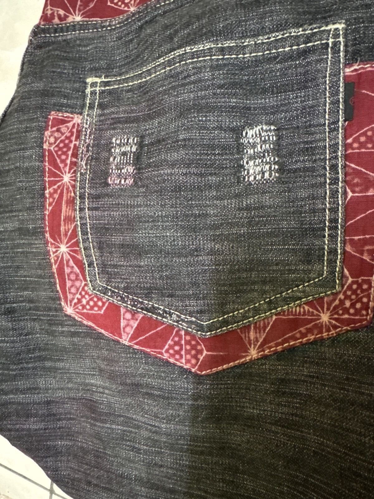 Hysteric Glamour Distressed Bee Bell Floral Red Pattern Accents Style Denim Size US 31 - 17 Thumbnail