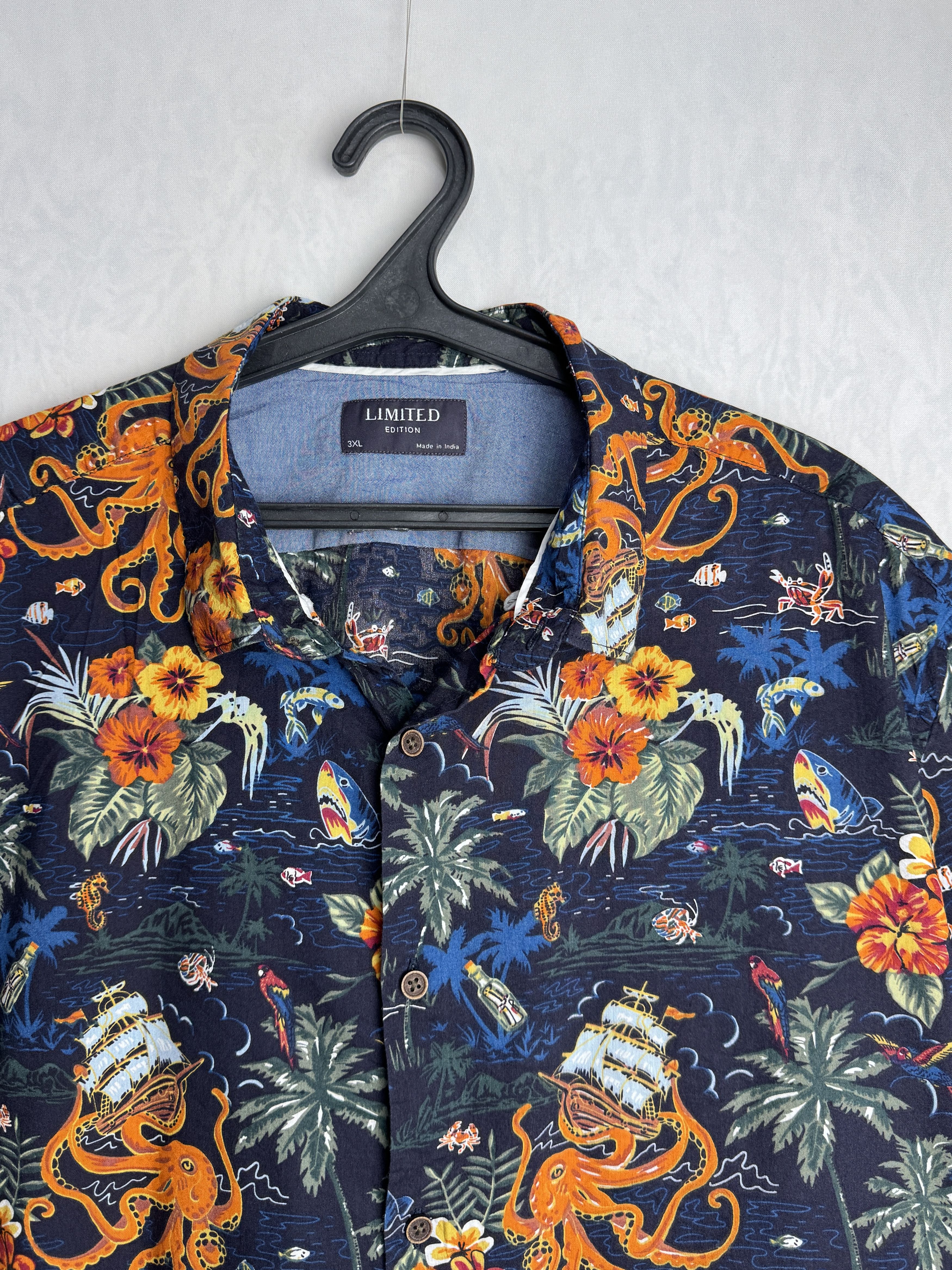 Other LIMITED EDITION men’s Hawaiian cotton button down shirt Size US XXL / EU 58 / 5 - 10 Thumbnail