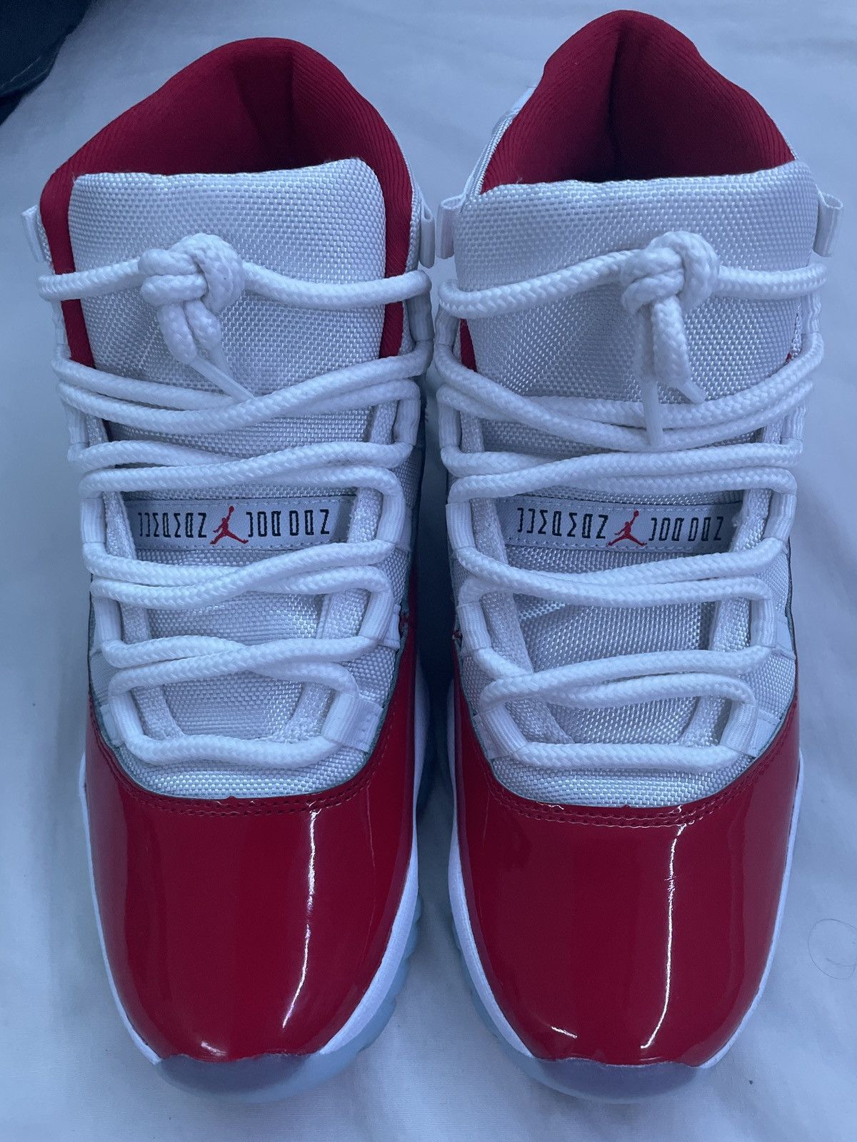Jordan Brand Jordan 11 Cherry Size US 8.5 / EU 41-42 - 3 Thumbnail