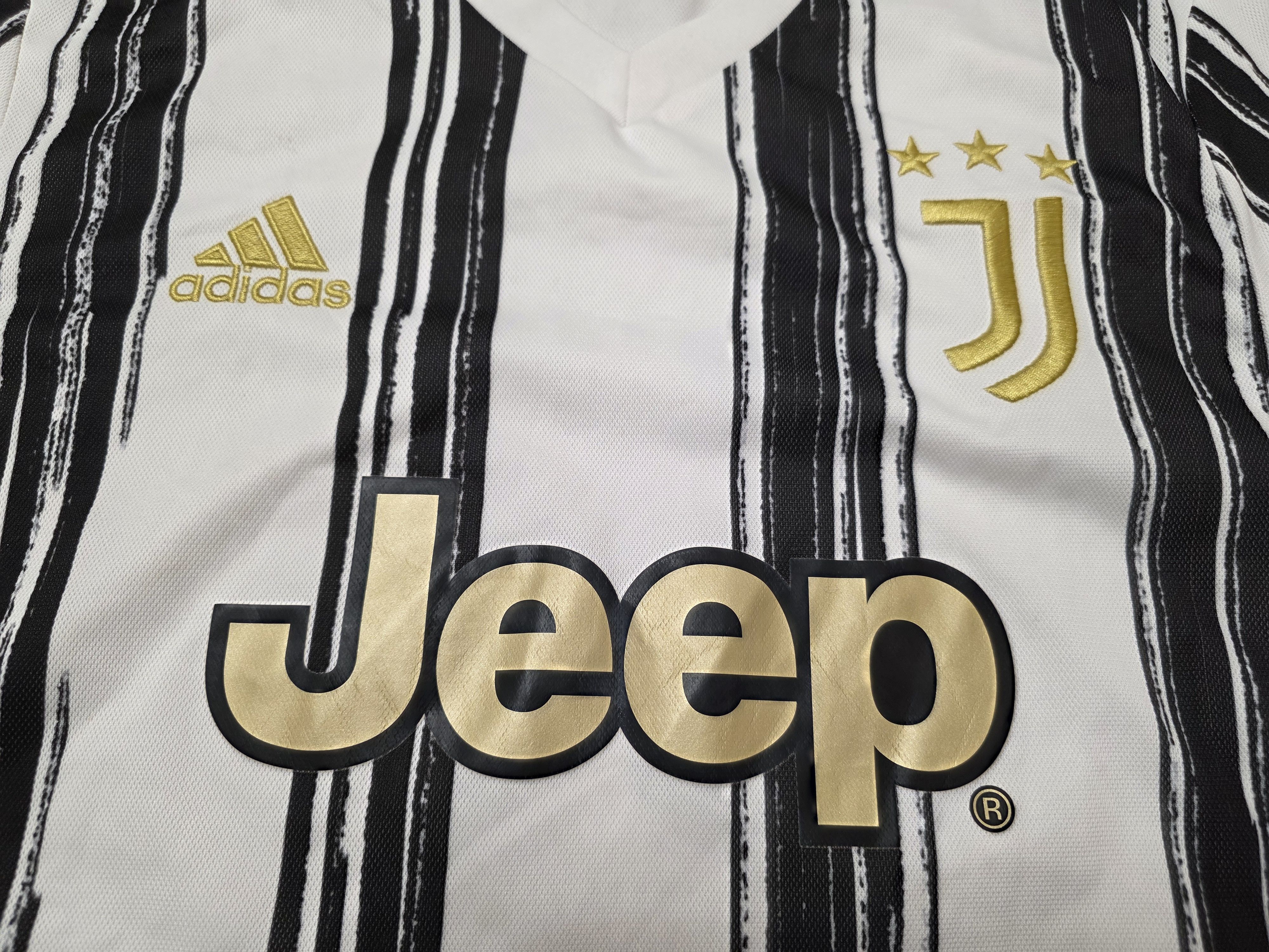 Adidas JUVENTUS 2020 2021 HOME FOOTBALL SHIRT SOCCER JERSEY Size US M / EU 48-50 / 2 - 3 Thumbnail