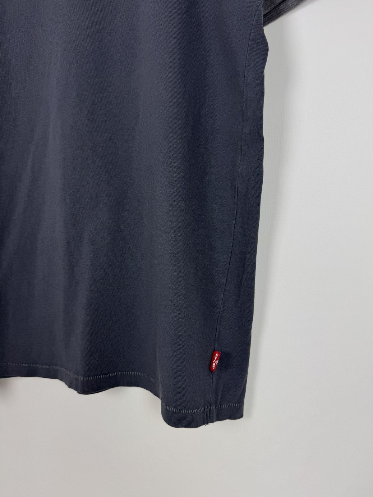 Levi's × Vintage Y2K Vintage Levi’s Born Lover Skull Single Stitch T-Shirt Size US M / EU 48-50 / 2 - 10 Thumbnail