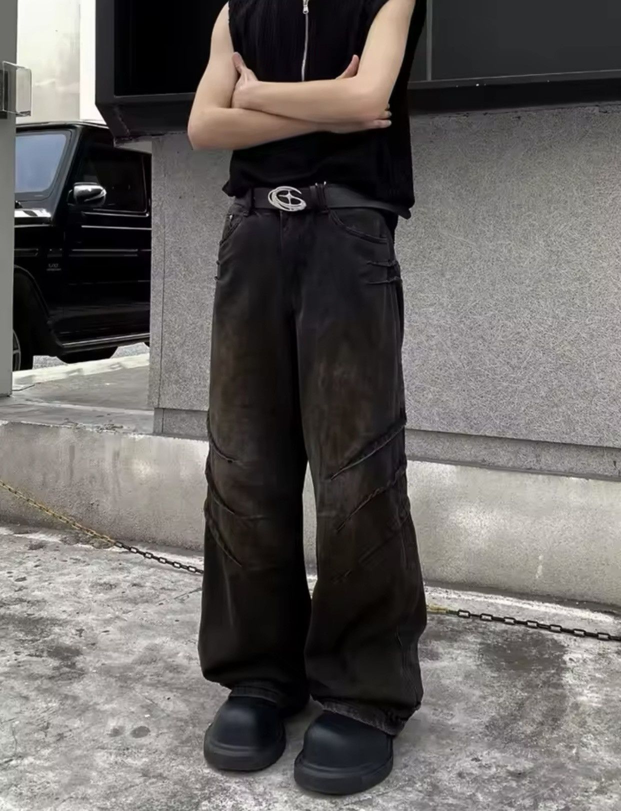 Y2K Streetwear Old Black Distressed Pleated Baggy Jeans