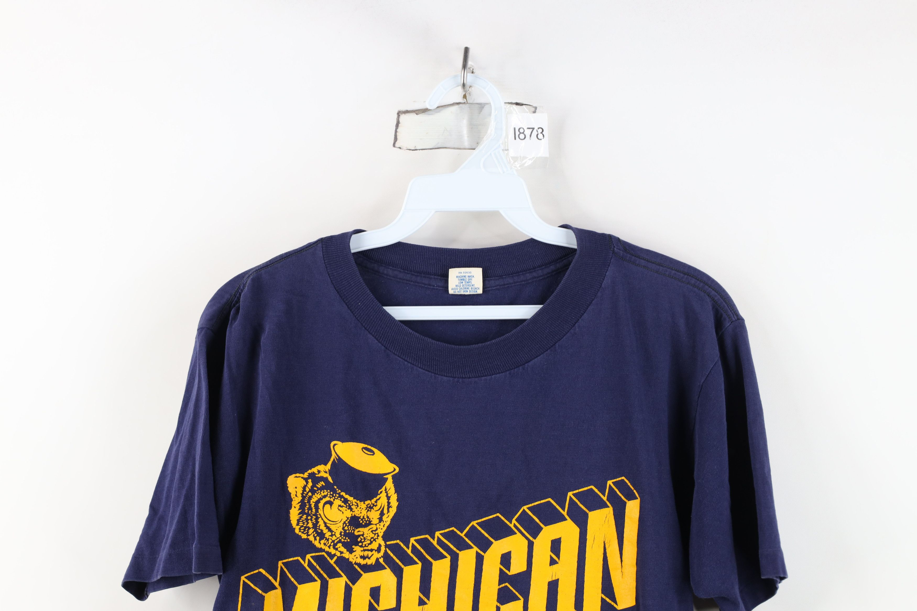 Vintage Vintage 70s 80s University of Michigan T-Shirt Blue USA Size M / US 6-8 / IT 42-44 - 2 Thumbnail