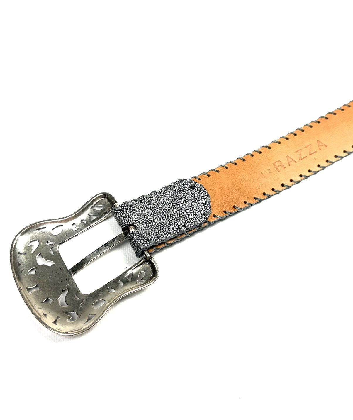 Genuine Leather Y2K Reptile’s House Stingray Leather Belt Italy McBling Size 30 - 11 Thumbnail