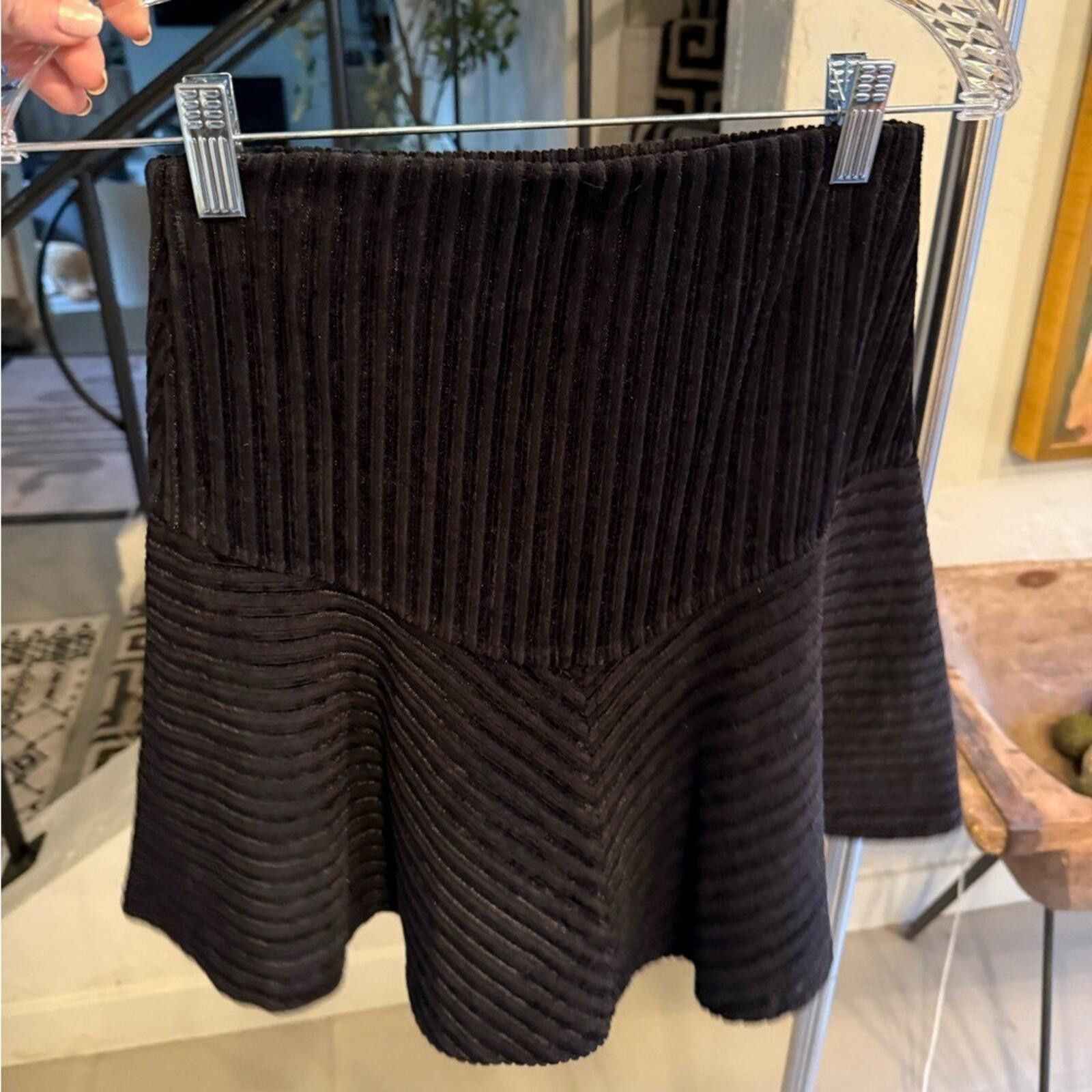 Free People Free People Camden Ribbed Black Corduroy Skirt XS or S Size 26" / US 2 / IT 38 - 6 Thumbnail