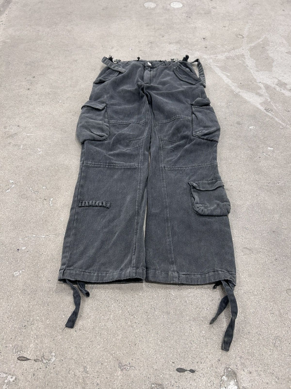 Japanese Brand × Vintage maniere de voir cargo multi pocket pants mid rise grey Size 26" / US 2 / IT 38 - 1 Thumbnail