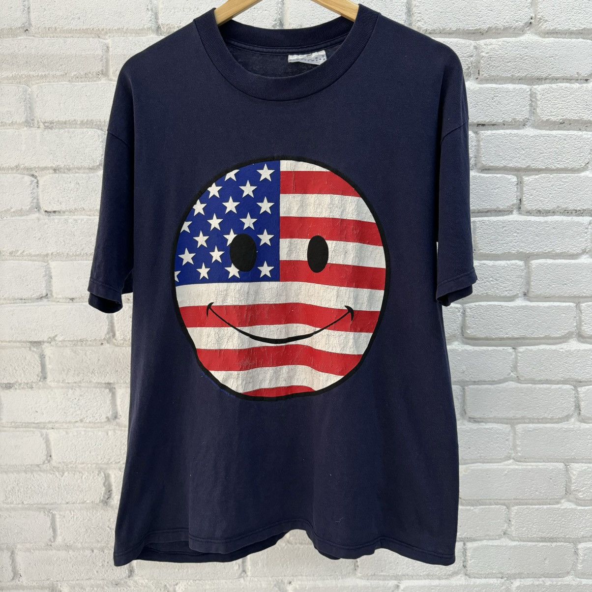 Vintage Smiley USA Tee Size US L / EU 52-54 / 3 - 1 Thumbnail