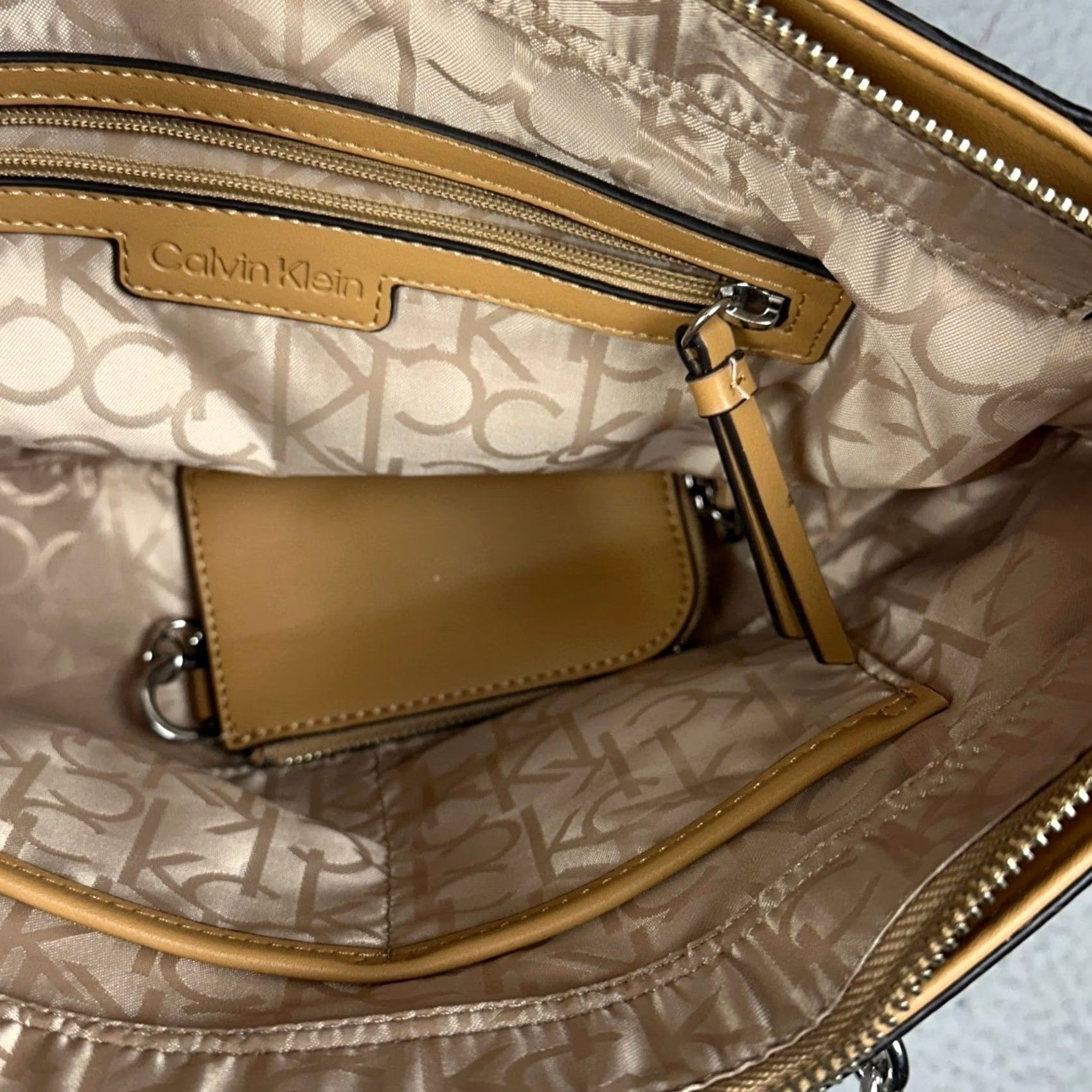 Calvin Klein Calvin Klein Tote Bag Monogram CK Logo Chain Strap Cream Tan Pouch Shoulder Bag Womens Medium Size ONE SIZE - 5 Thumbnail