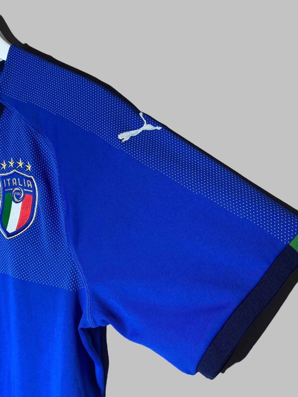 Puma Puma Italy 2018 Home Football Shirt Size US L / EU 52-54 / 3 - 9 Thumbnail