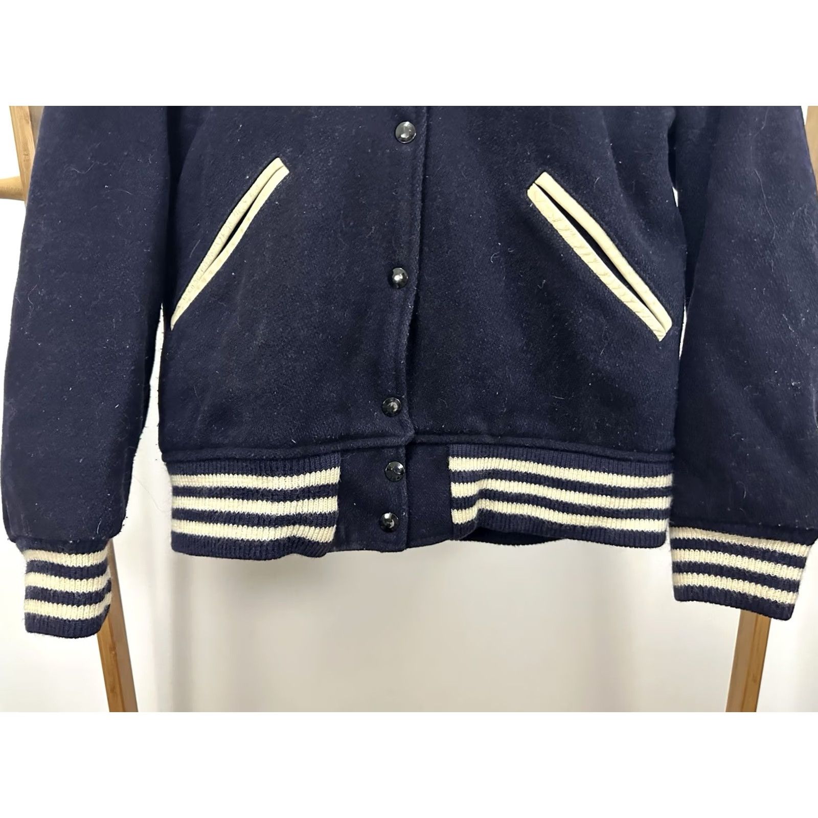 Vintage VTG 60s BLANK Striped Trim Split Hood Snap Button Varsity Wool Jacket M Women Blue Varsity Jacket Mens Women Boys Girls 60s? Size M / US 6-8 / IT 42-44 - 4 Thumbnail