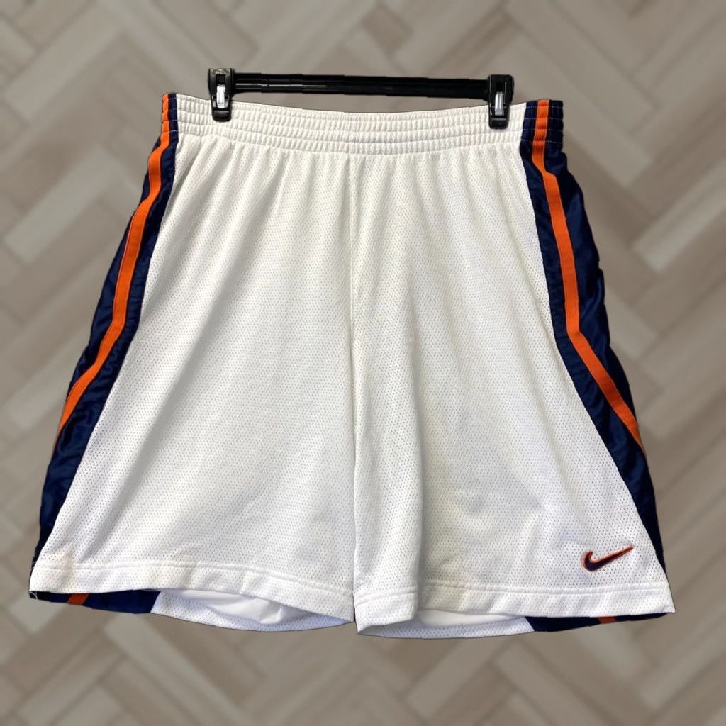 Nike Nike Mens Shorts XXL White Athletic Swoosh Logo Gym Workout 98-22 Size US 39 - 1 Thumbnail