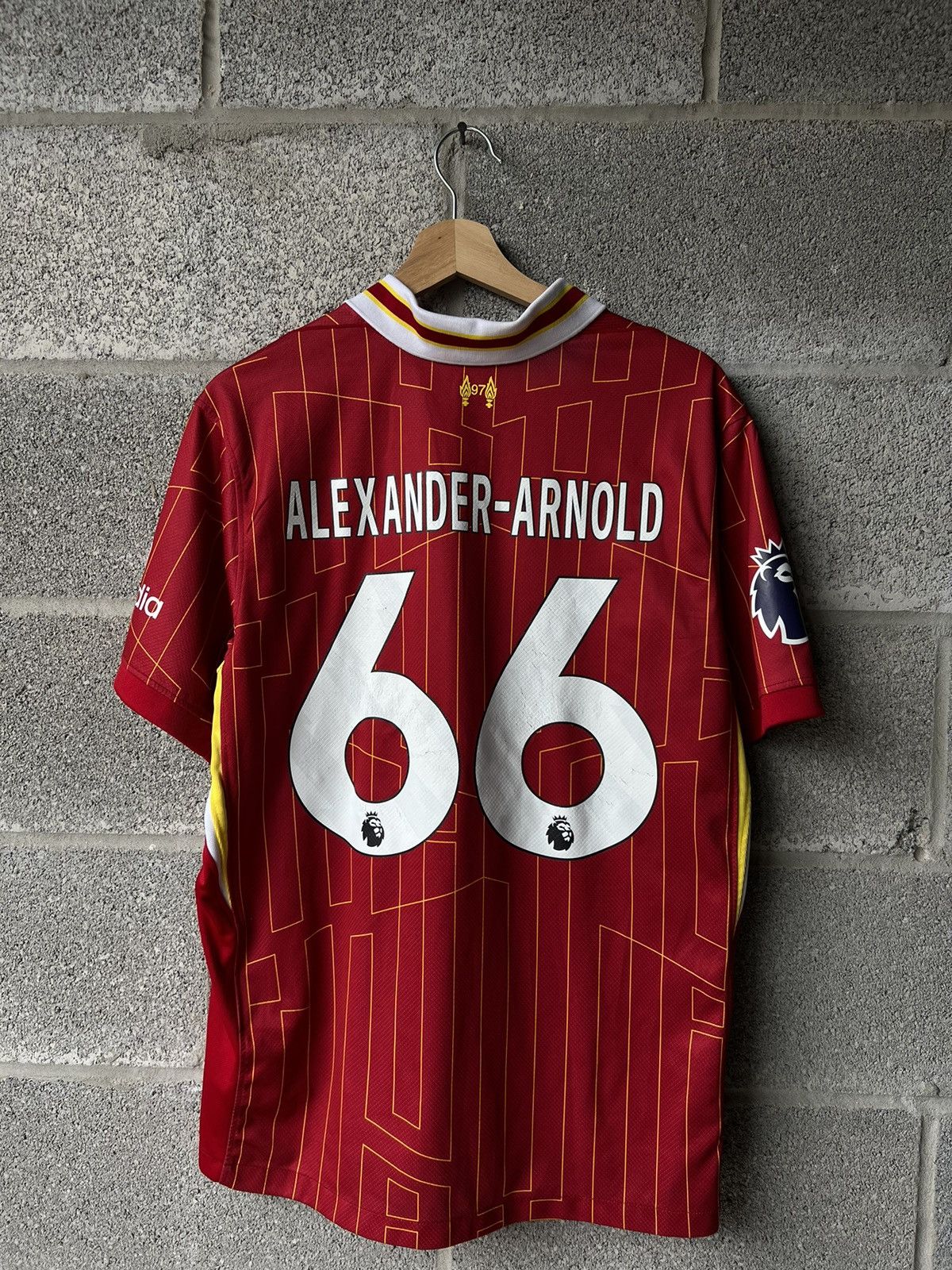 Nike × Vintage Nike Liverpool FC Trent Alexander Arnold Soccer Jersey Kit Size US XL / EU 56 / 4 - 2 Thumbnail