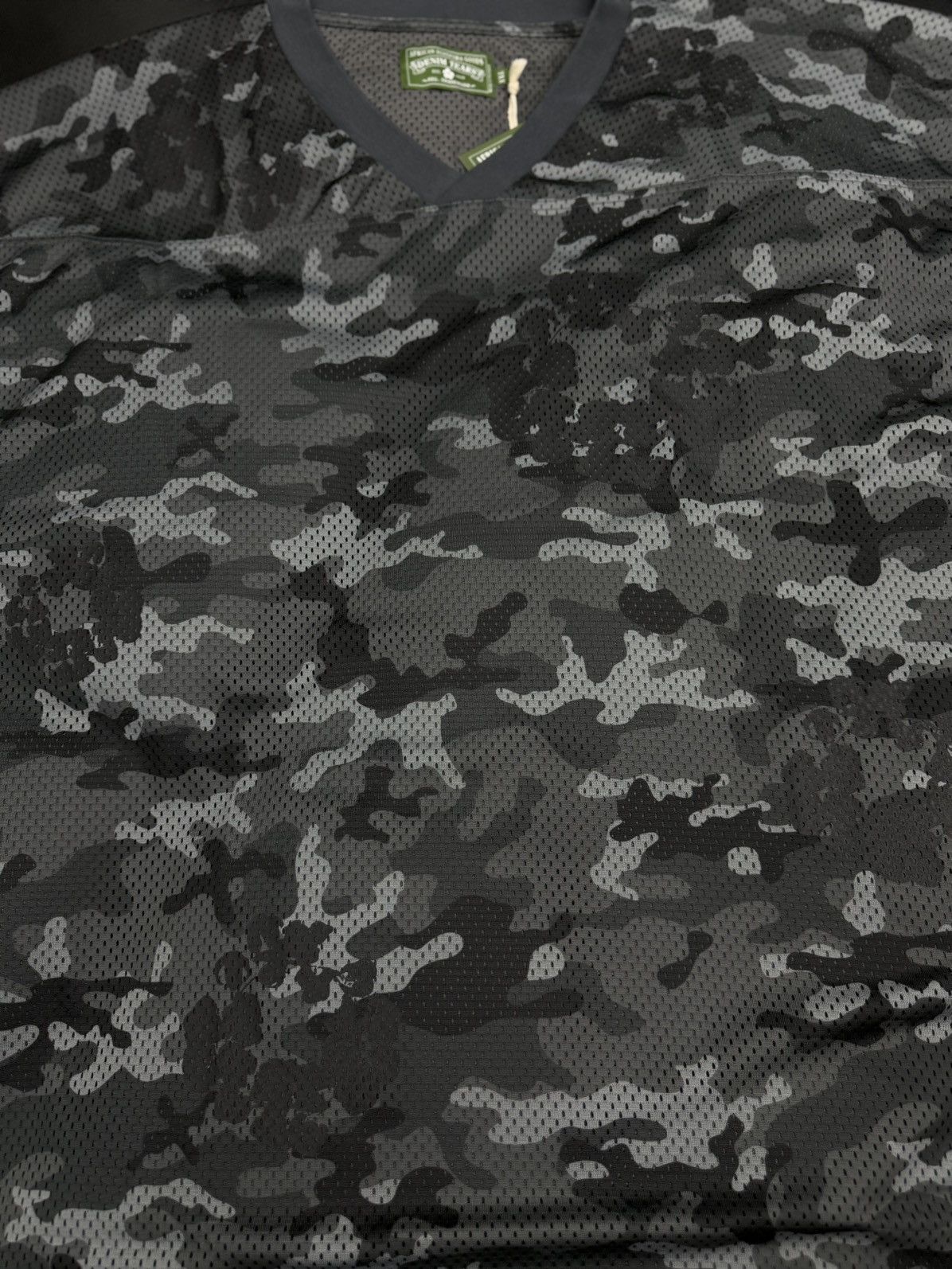 DENIM TEARS Denim Tears Black Camo Cotton Wreath Jersey Size XXL (NEW) Size US XXL / EU 58 / 5 - 3 Thumbnail