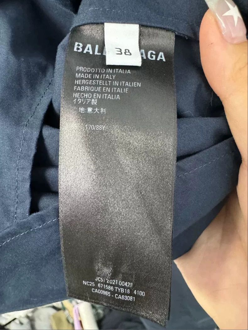Balenciaga Balenciaga size 38 Embroidered letter long sleeve shirt Size XS / US 0-2 / IT 36-38 - 5 Thumbnail