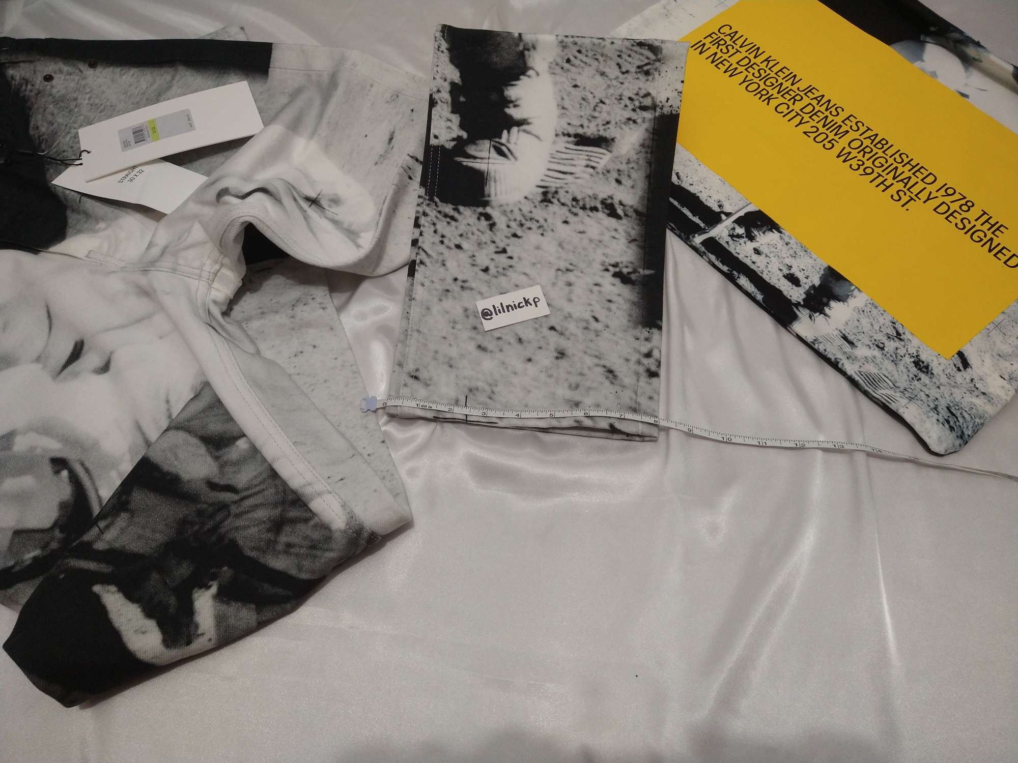 Calvin Klein 205W39NYC EST. 1978 Straight Leg Moon Landings Jeans Size US 30 / EU 46 - 6 Thumbnail