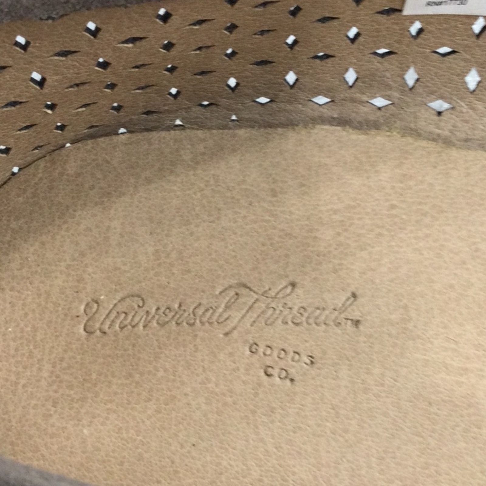 Other Universal Thread Boho Eyelet Cut Out Tan Flats Size 10 Size US 10 / IT 40 - 5 Thumbnail
