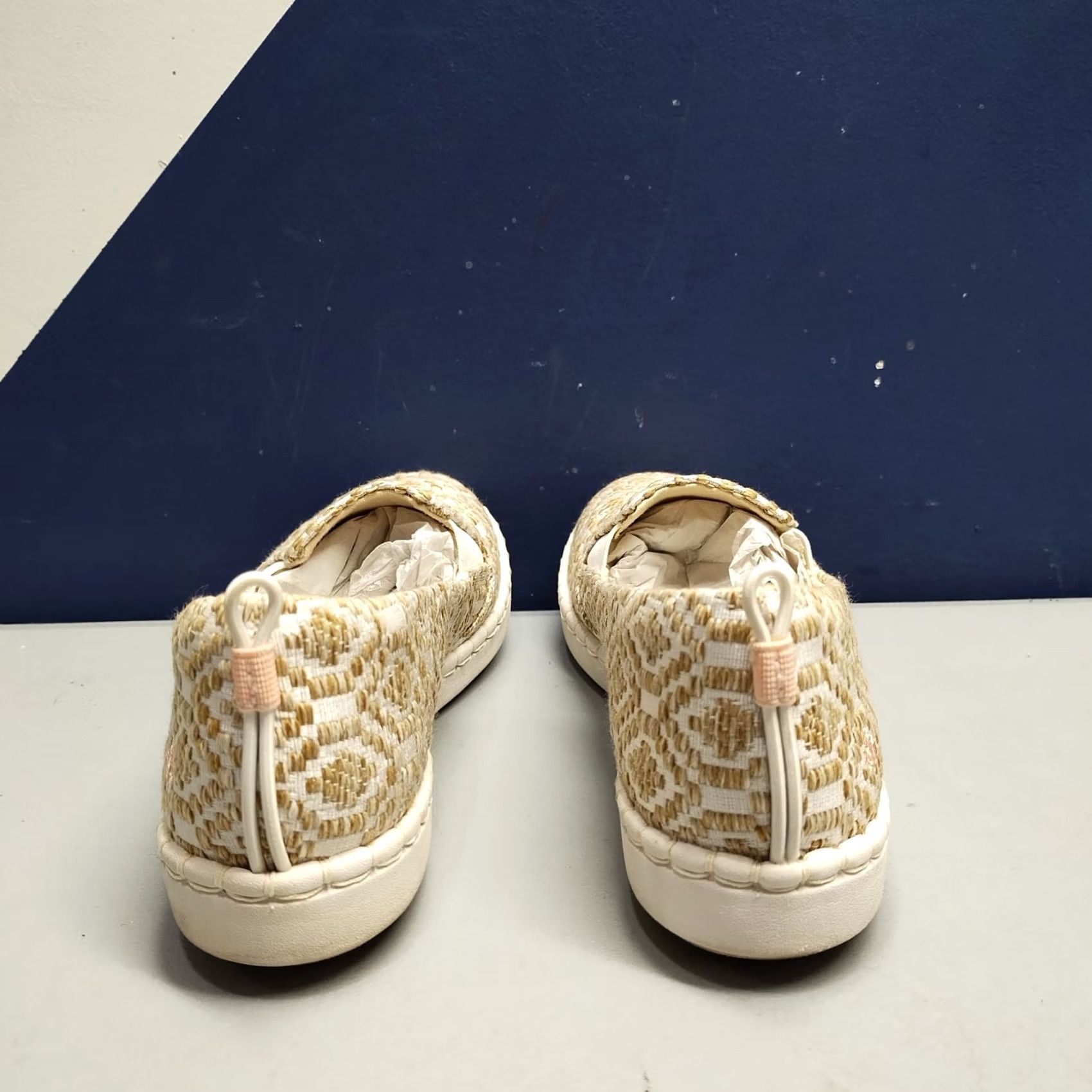Clarks Clarks Cloudstepper Loafers Womens 7.5 Tan White Slip-On Cushioned Comfort Casual Shoes 261417804050 Size US 8 / IT 38 - 3 Thumbnail