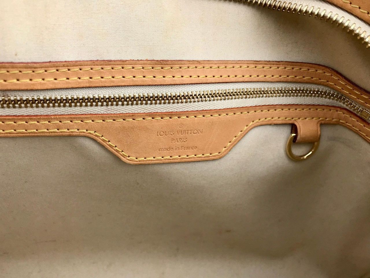 Louis Vuitton Authentic Louis Vuitton Monogram Vernis Leather Brea MM Bag Size ONE SIZE - 7 Thumbnail