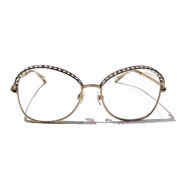 Chanel Chanel Chanel 4246-H Sunglasses with Faux Pearl Metal Sunglasses 4246-H in Great Condition Size ONE SIZE - 1 Thumbnail