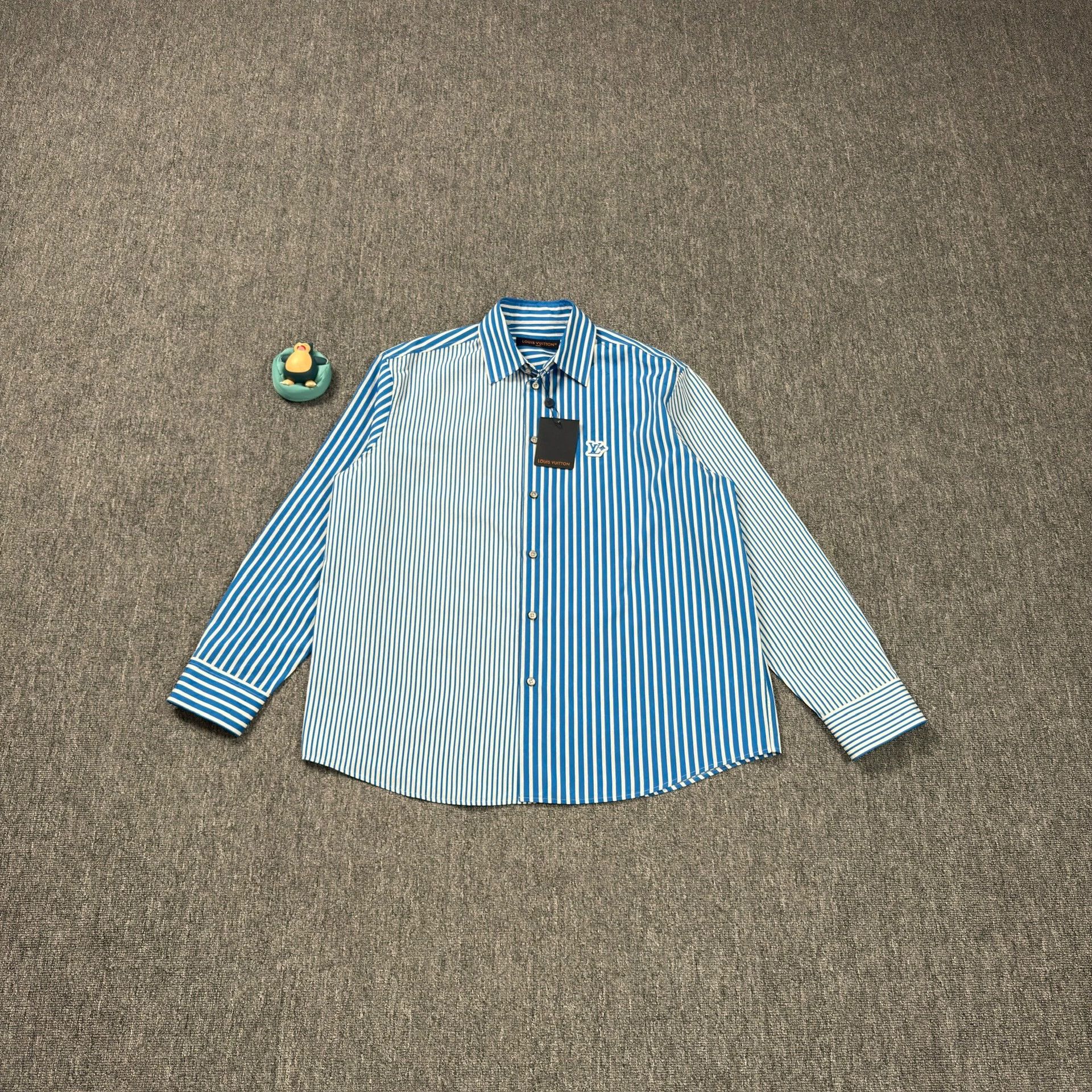 Louis Vuitton LV 25 Blue Striped Patchwork Shirt Size US M / EU 48-50 / 2 - 1 Thumbnail