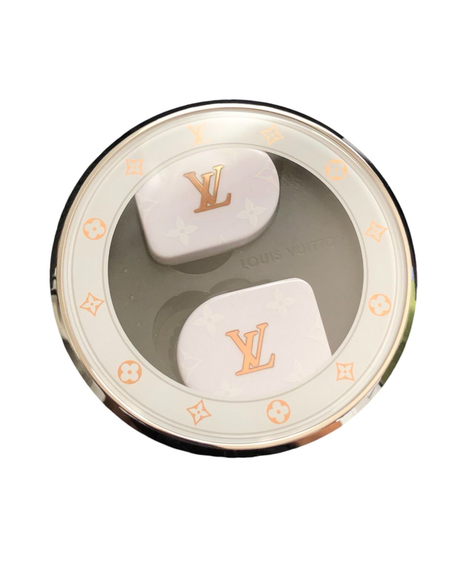 Louis Vuitton Louis Vuitton Horizon Earphones Limited Edition White Size ONE SIZE - 5 Thumbnail