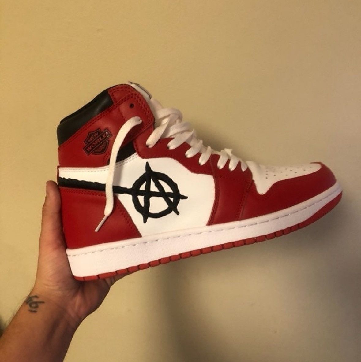 Other Jordan 1 style anarchy rip off Size US 9.5 / EU 42-43 - 1 Thumbnail