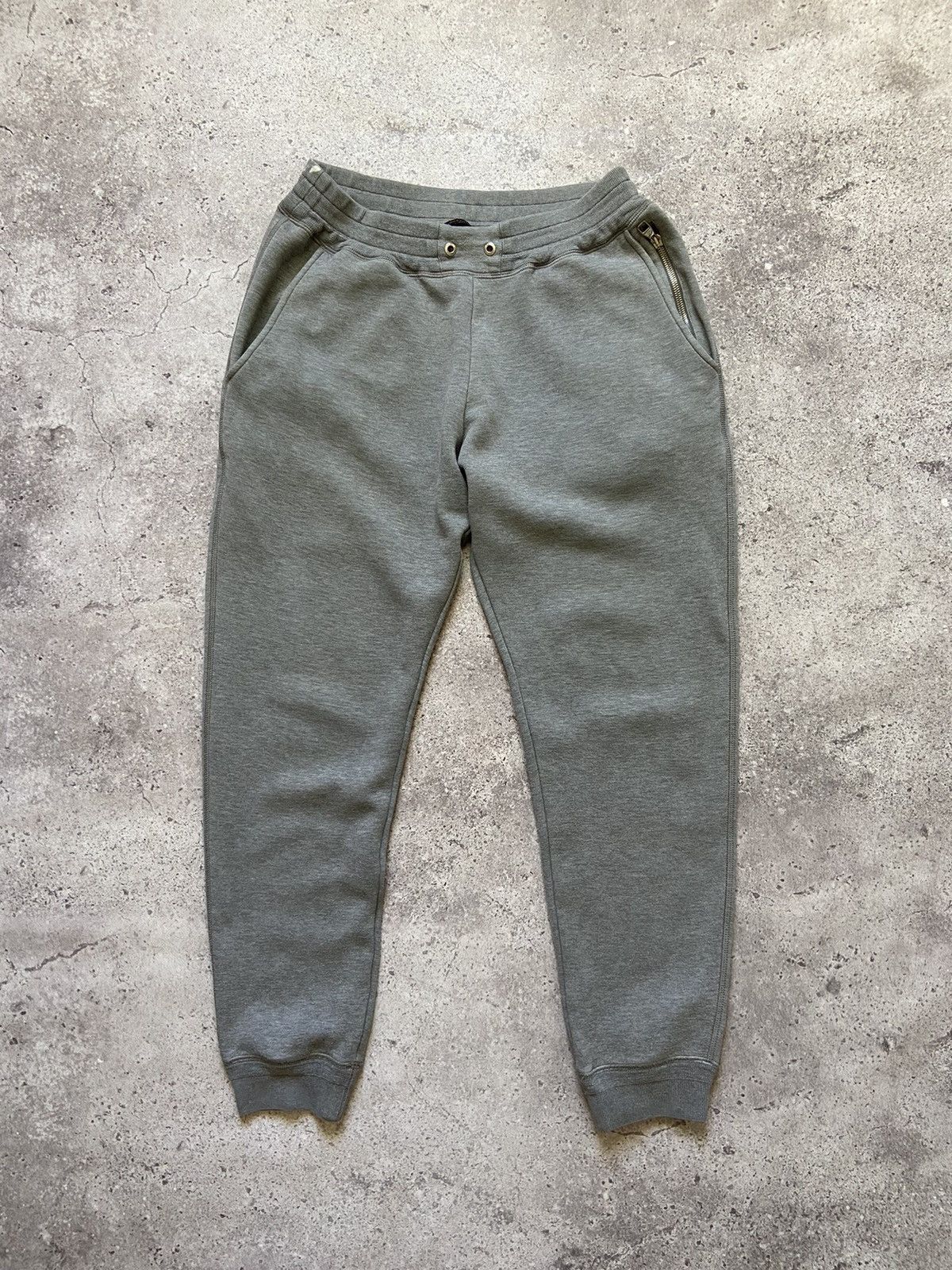 Louis Vuitton Louis Vuitton jogger sweatpants Size US 33 - 1 Thumbnail