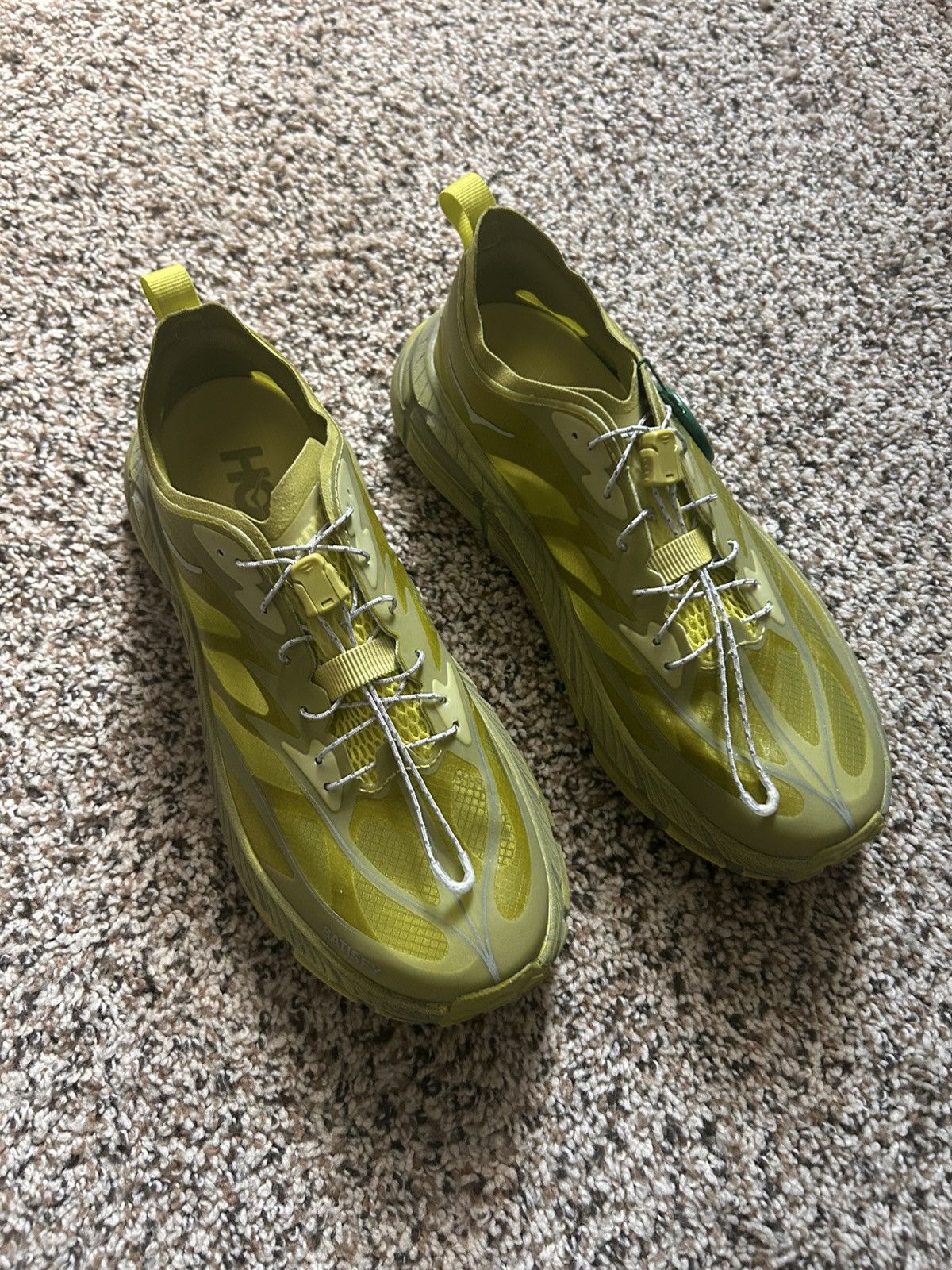 Hoka × Satisfy HOKA x Satisfy Size US 7.5 / EU 40-41 - 2 Thumbnail