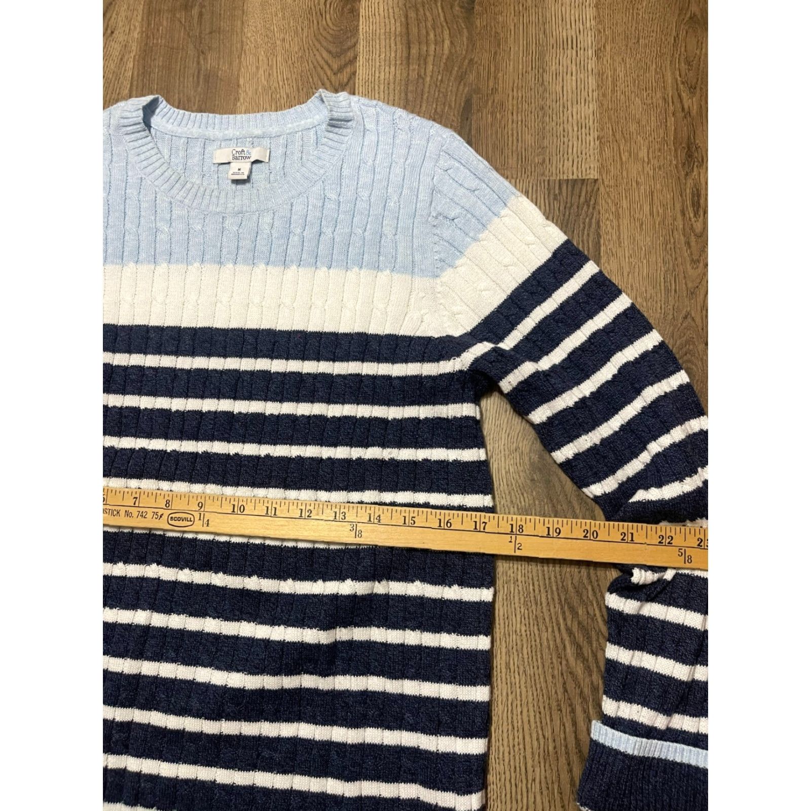 Croft & Barrow Croft & Barrow Sweater Women’s Size M Blue White Striped Pullover Crew Neck Long Sleeve Casual Size M / US 6-8 / IT 42-44 - 5 Thumbnail