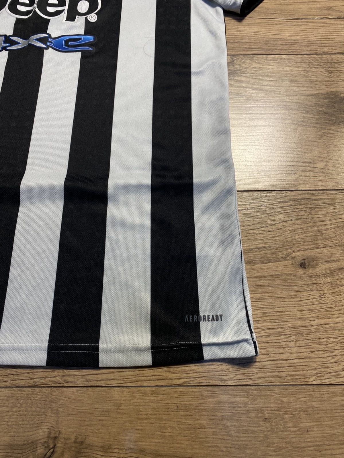 Adidas Juventus 21/22 Home Football Shirt Adidas GS1442 - Size M Size US M / EU 48-50 / 2 - 2 Thumbnail
