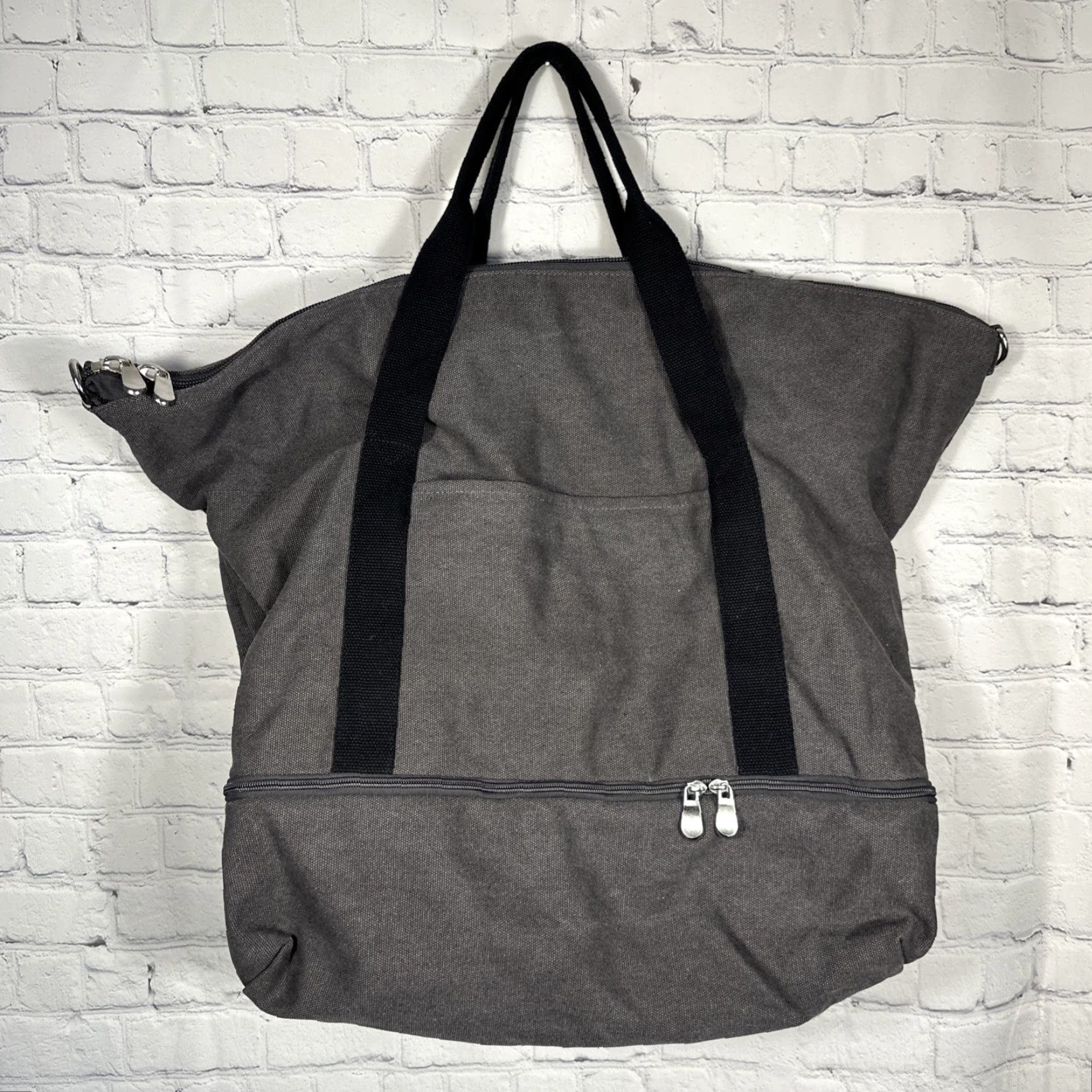 Catalina Lo & Sons Catalina Deluxe Large Gray Tote Weekender Travel Bag Canvas Carry All Women Size ONE SIZE - 4 Thumbnail