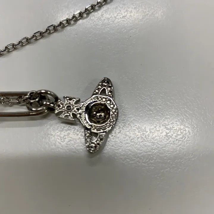 Vivienne Westwood Vivienne Westwood Lucrece Crystal Safety Pin Necklace Size ONE SIZE - 8 Thumbnail