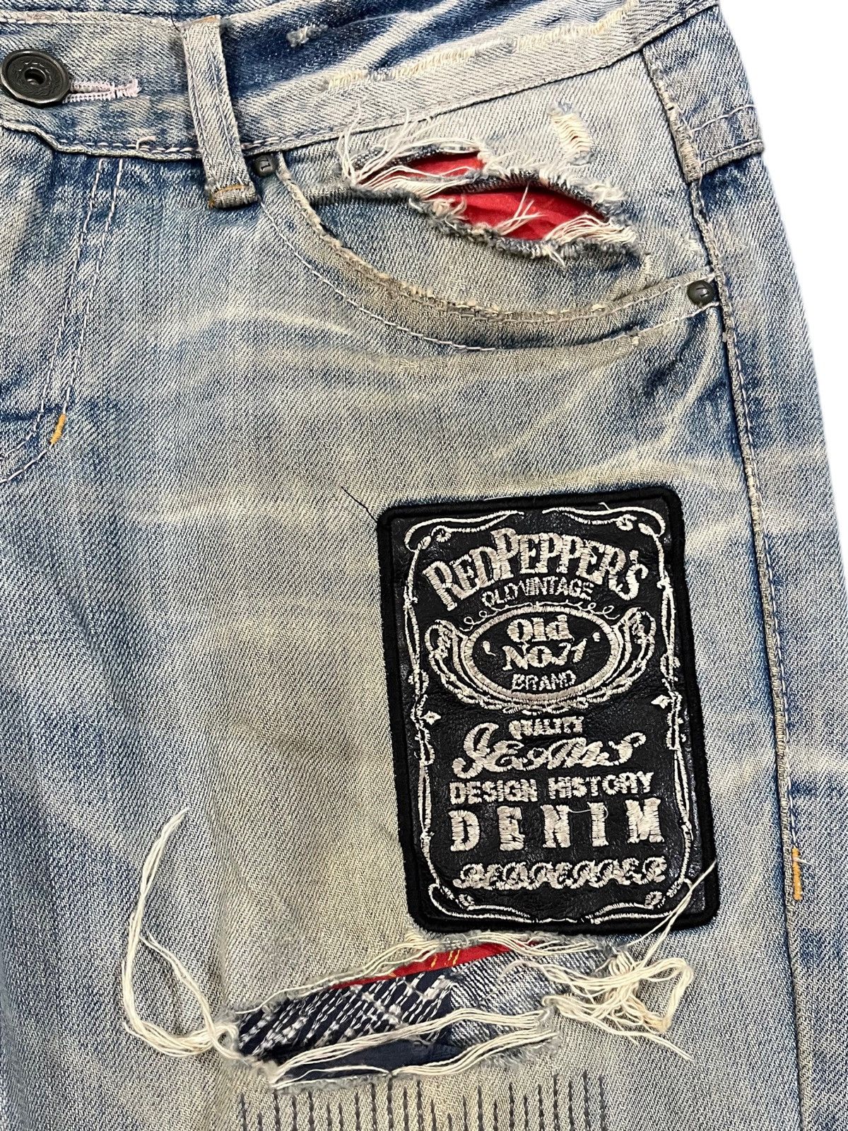 Ed Hardy × Le Grande Bleu (L.G.B.) Vintage Red Pepper Patches Distressed Denim Size US 32 / EU 48 - 6 Thumbnail