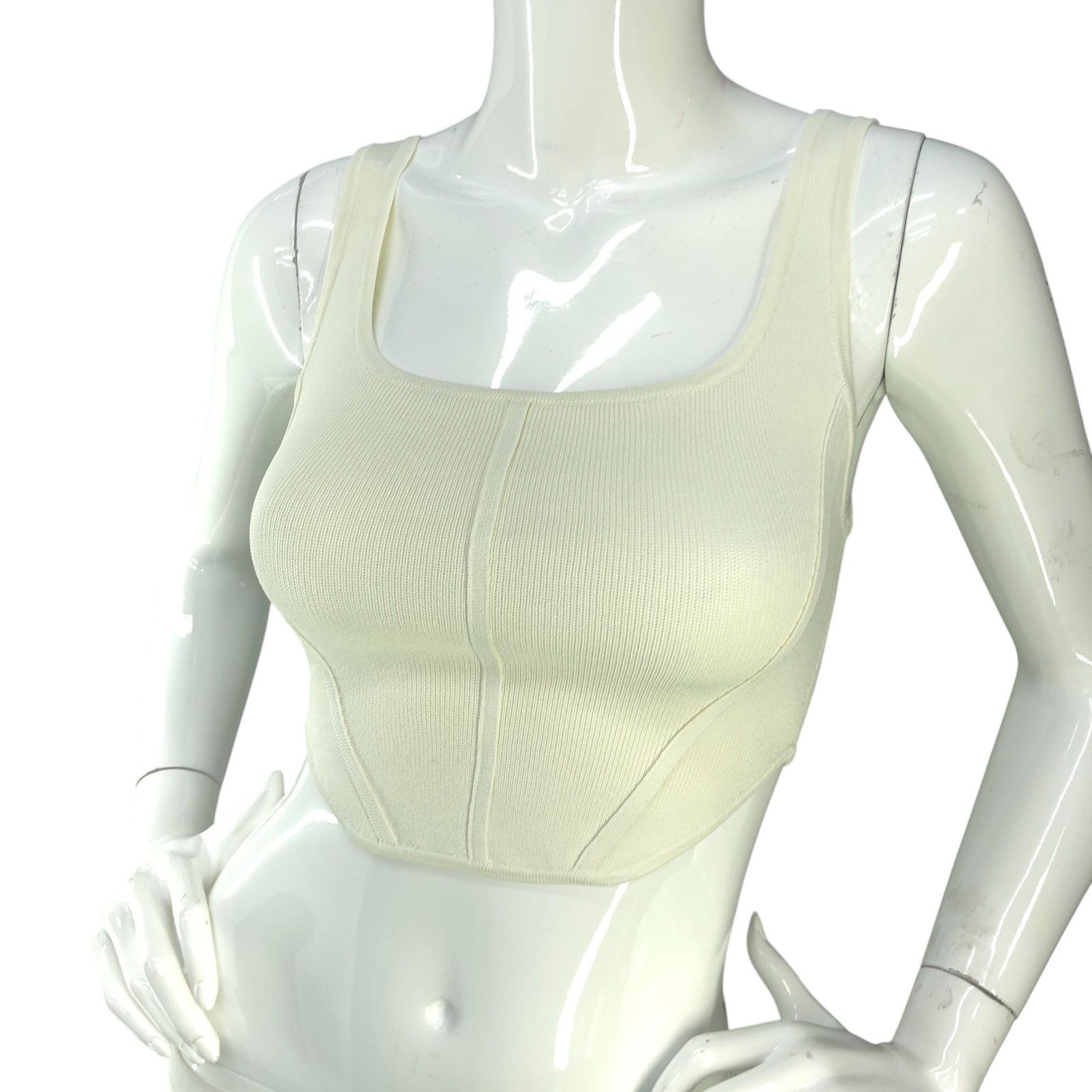 Aritzia Aritzia Babaton Size 2XS Top Sculpt Knit Square Neck Crop Size XXS / US 00 / IT 34 - 1 Thumbnail
