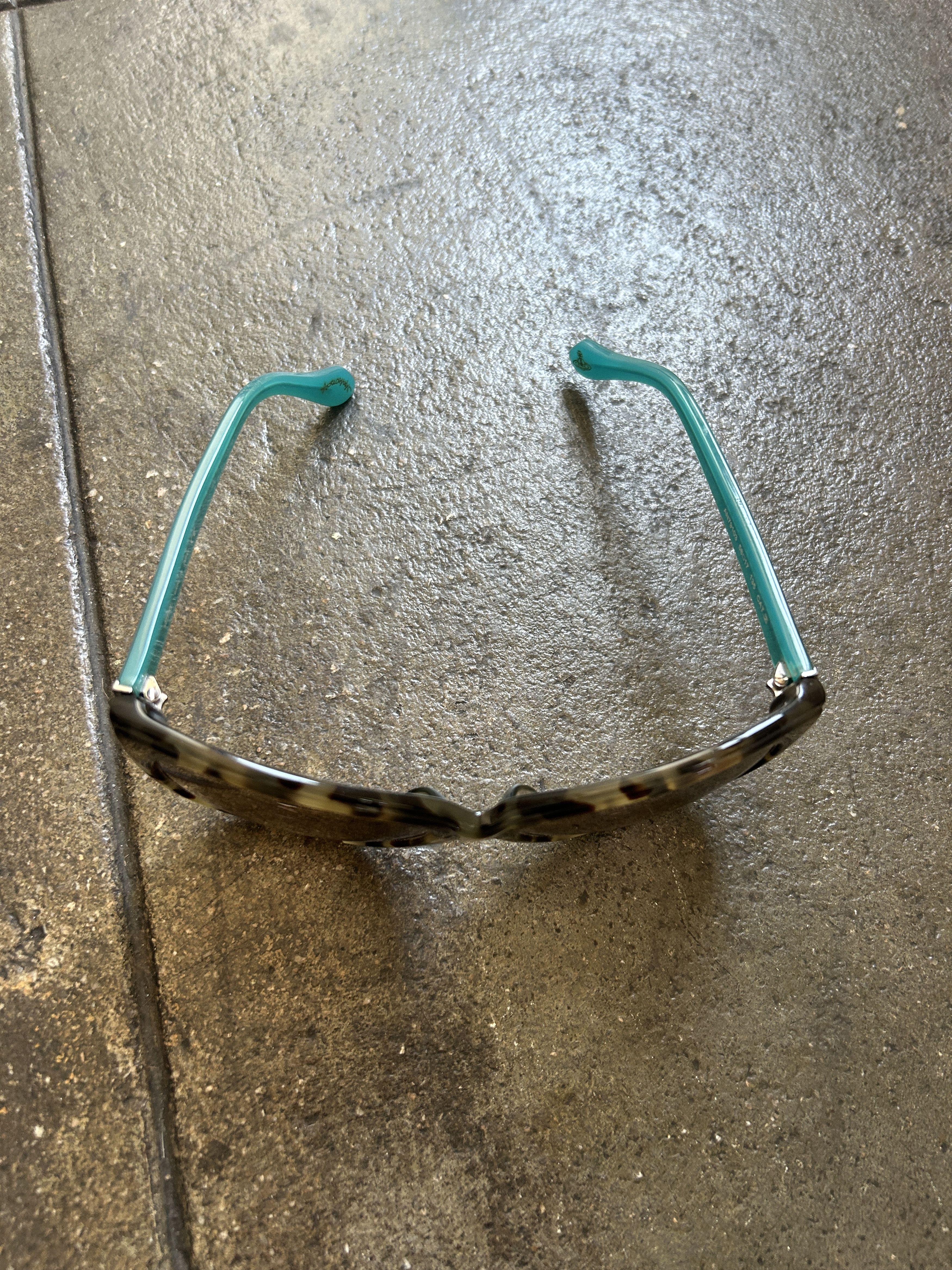 Vivienne Westwood Cat Eye Anglomania Teal and Tortoise Sunglasses Size ONE SIZE - 12 Thumbnail