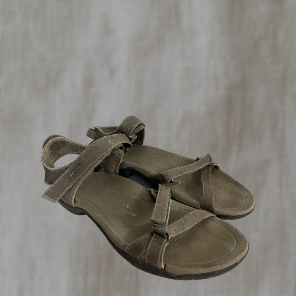 Teva Teva Womens Sandal Size 8 Gray Strappy Sling Back Open Toe Size US 8 / IT 38 - 1 Thumbnail