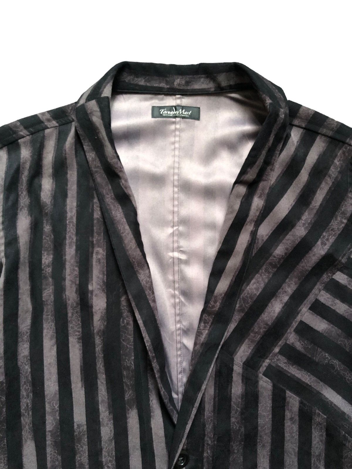 Tornado Mart 🇯🇵Tornado mart blazer cardigan style🇯🇵 Size US M / EU 48-50 / 2 - 5 Thumbnail